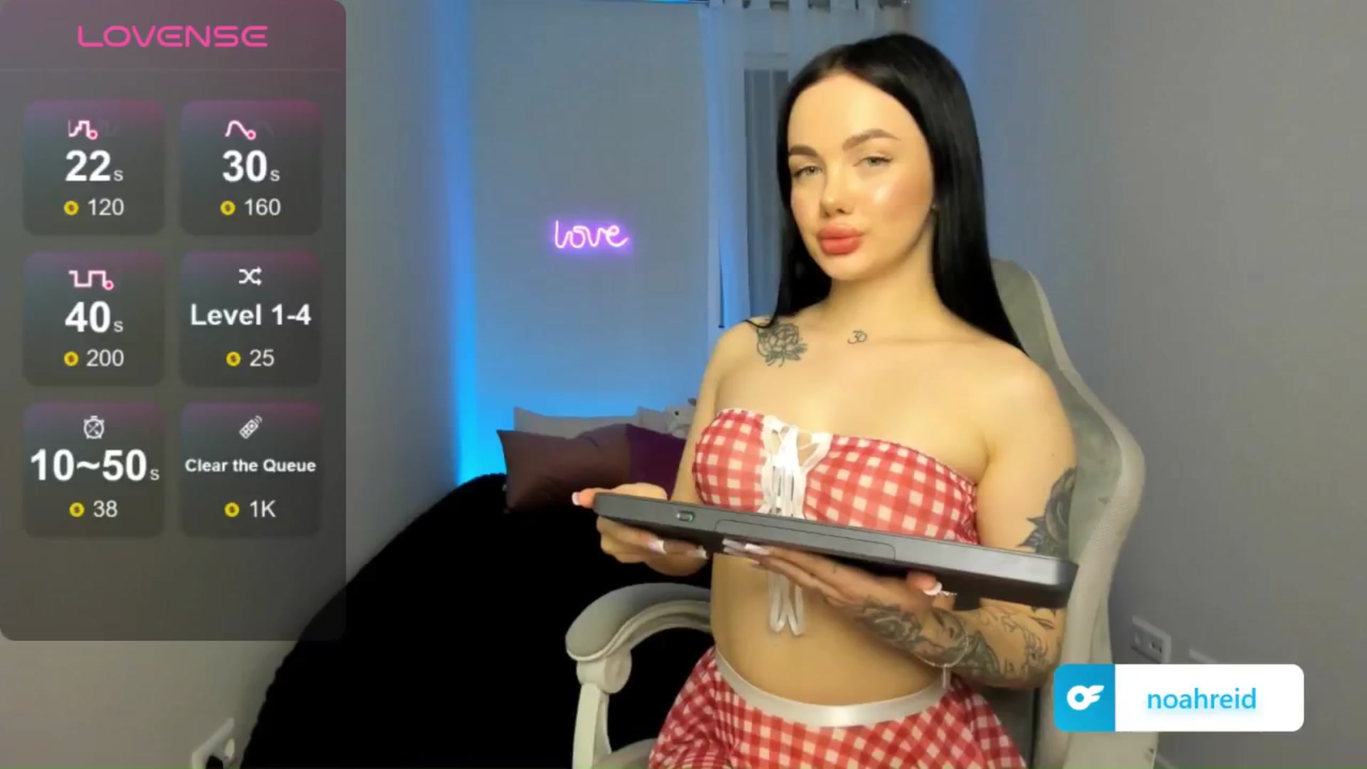 Gallery image thumbnail from JaneBaker's myfreecams stream on, 03/28/2026, 24:45 image 10 of 20