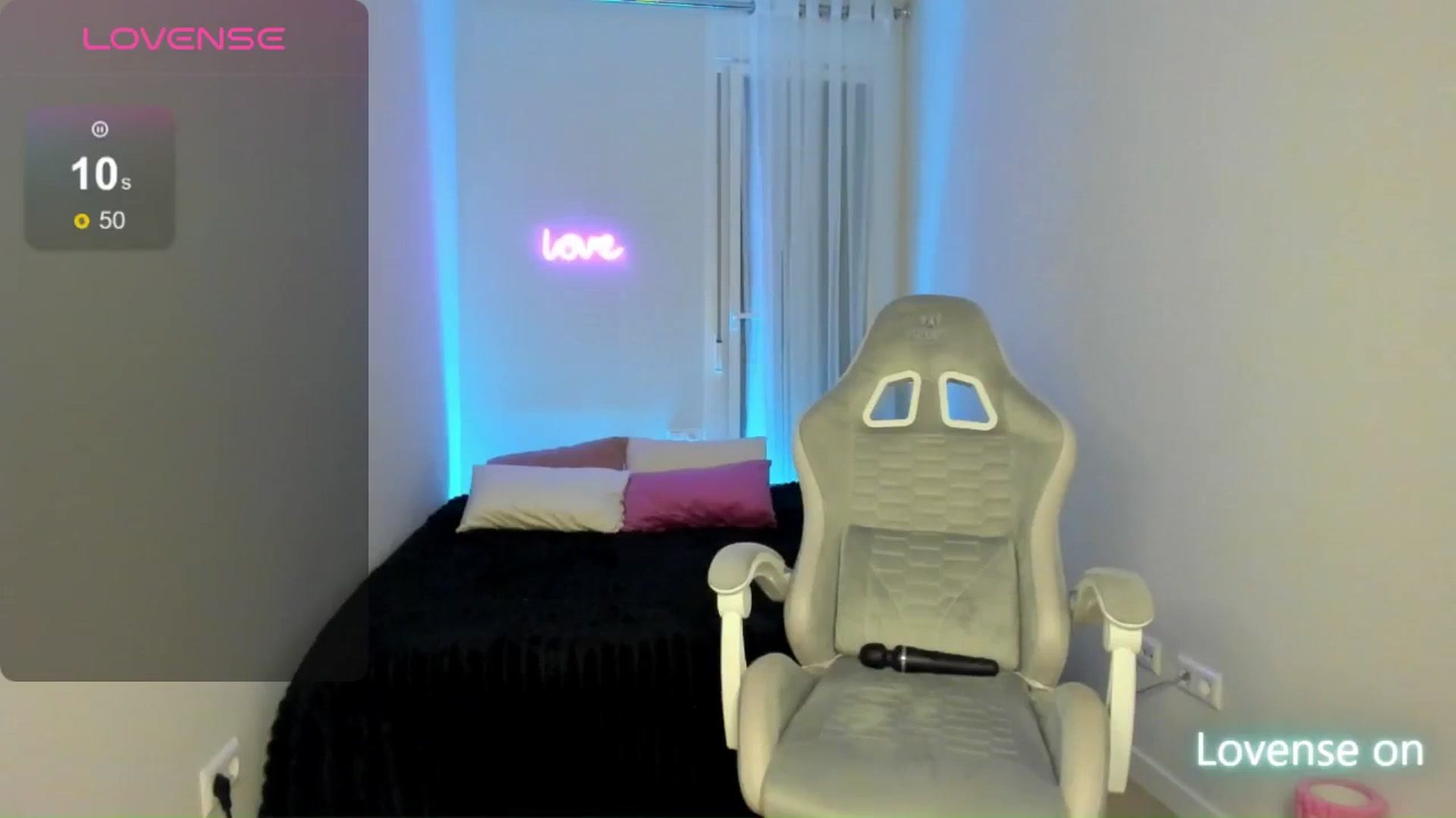 Gallery image thumbnail from JaneBaker's myfreecams stream on, 04/27/2026, 01:40 image 20 of 20