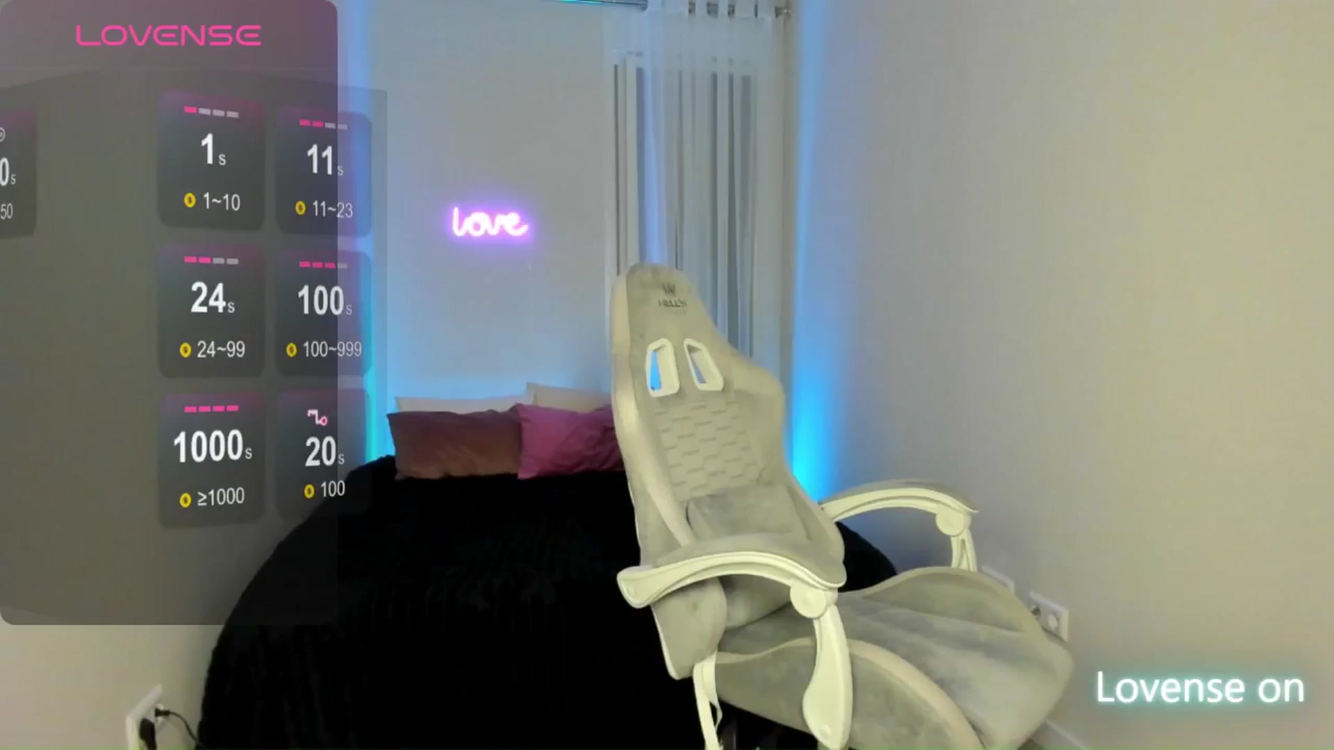 Gallery image thumbnail from JaneBaker's myfreecams stream on, 05/01/2026, 23:52 image 17 of 20