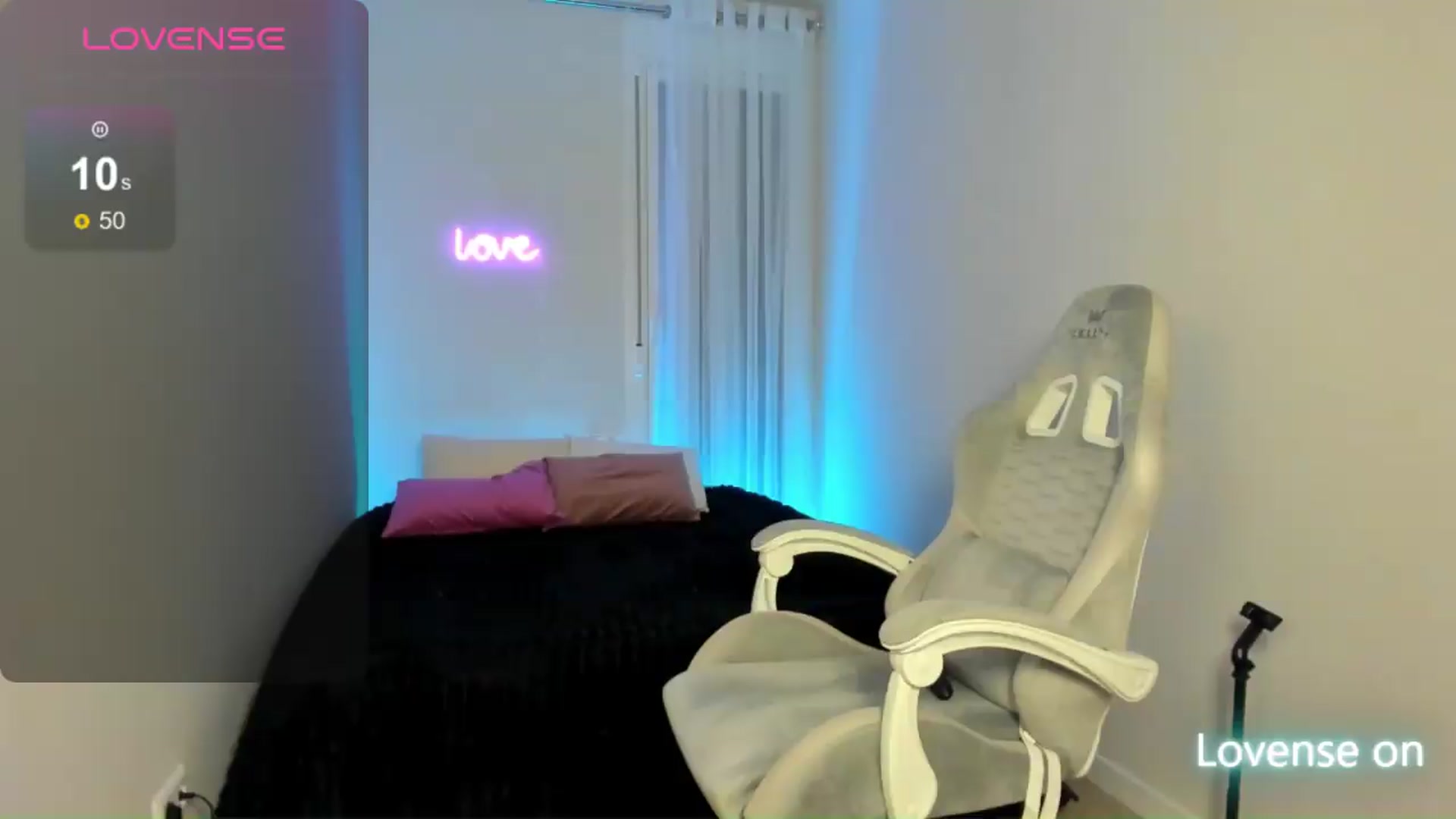 Gallery image thumbnail from JaneBaker's myfreecams stream on, 05/10/2026, 24:00 image 17 of 20
