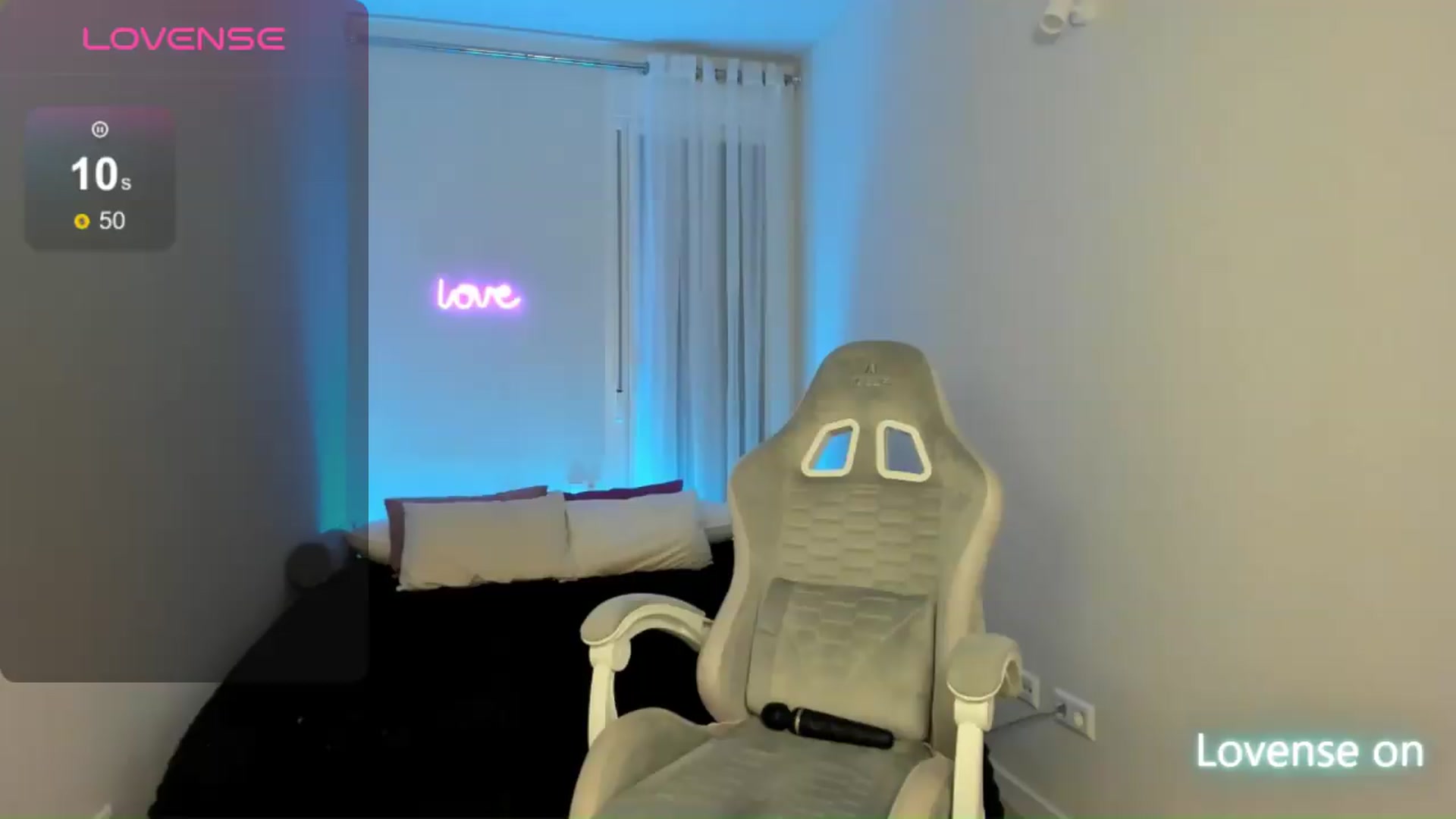 Gallery image thumbnail from JaneBaker's myfreecams stream on, 06/06/2026, 24:51 image 20 of 20