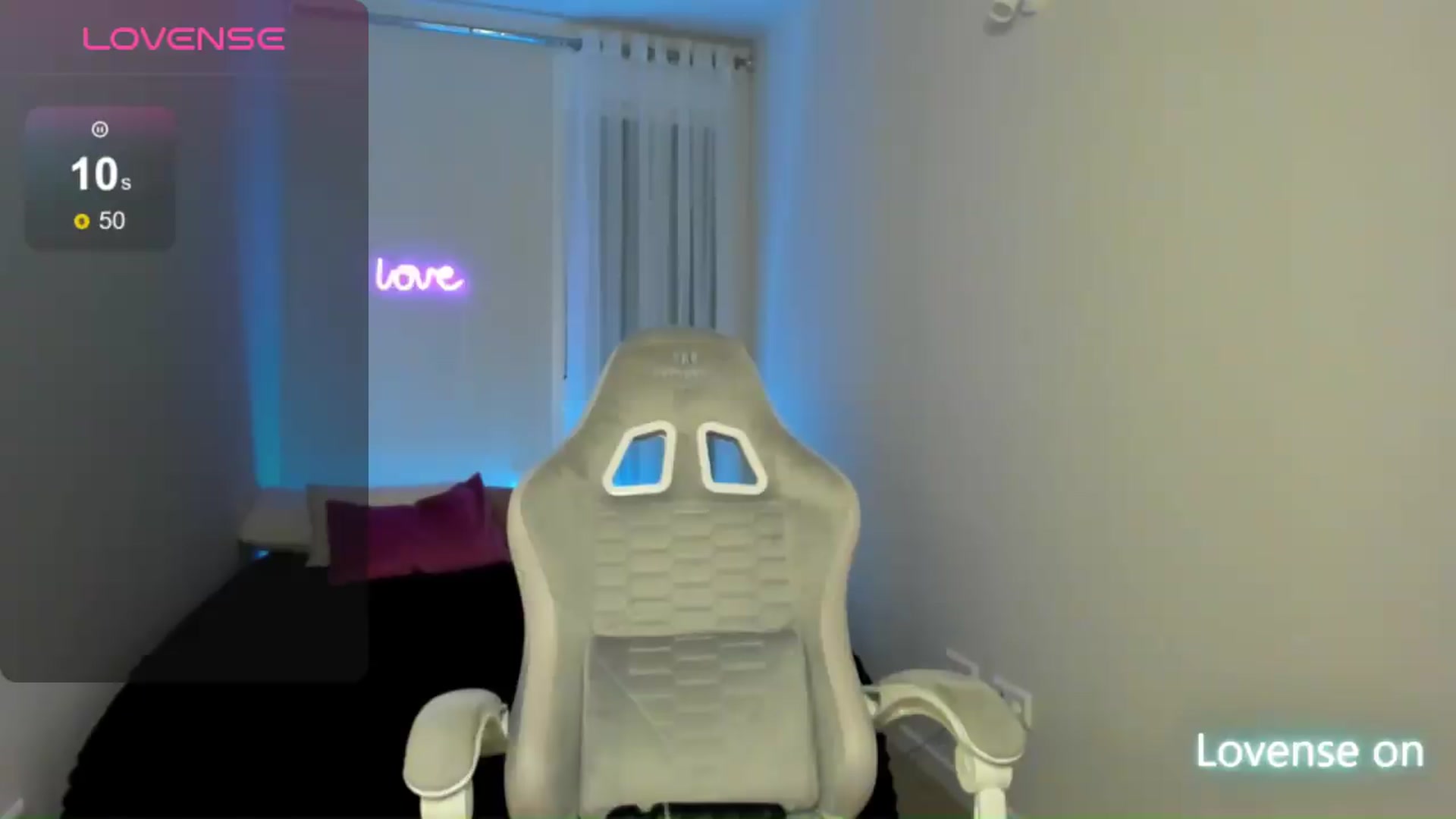 Gallery image thumbnail from JaneBaker's myfreecams stream on, 06/26/2026, 02:24 image 12 of 20