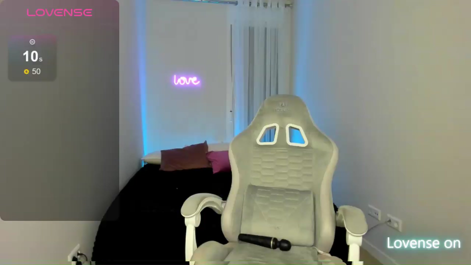Gallery image thumbnail from JaneBaker's myfreecams stream on, 07/16/2026, 01:44 image 7 of 20