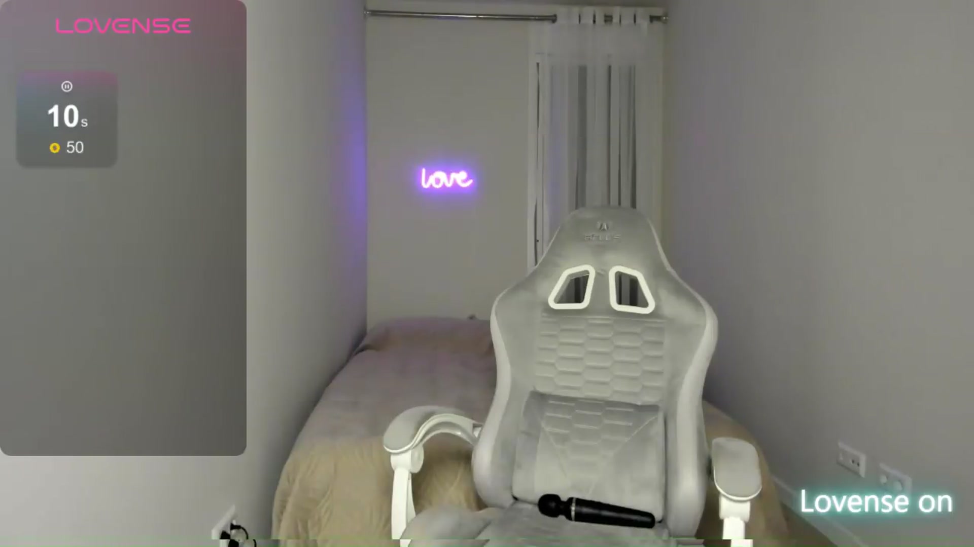 Gallery image thumbnail from JaneBaker's myfreecams stream on, 08/14/2026, 24:47 image 5 of 20