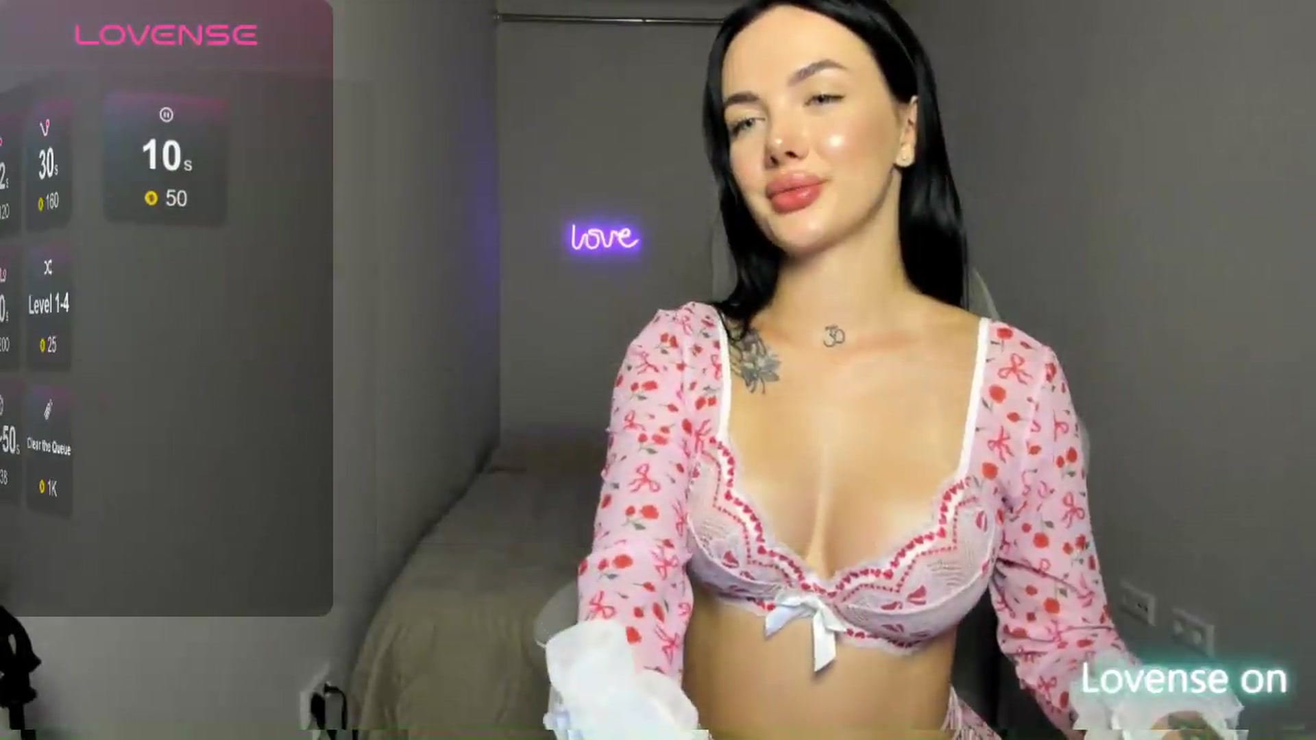 Gallery image thumbnail from JaneBaker's myfreecams stream on, 08/22/2026, 02:27 image 5 of 20