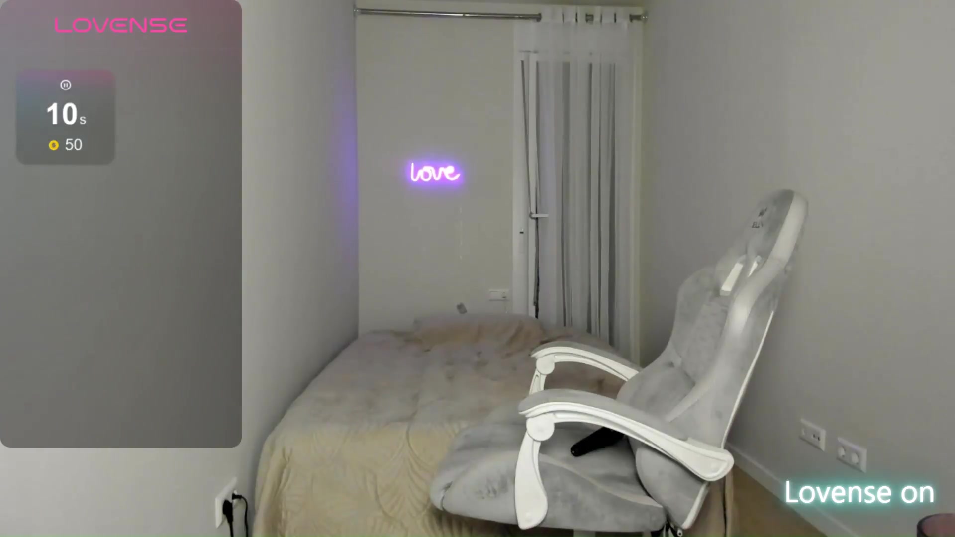 Gallery image thumbnail from JaneBaker's myfreecams stream on, 09/01/2026, 02:31 image 7 of 20