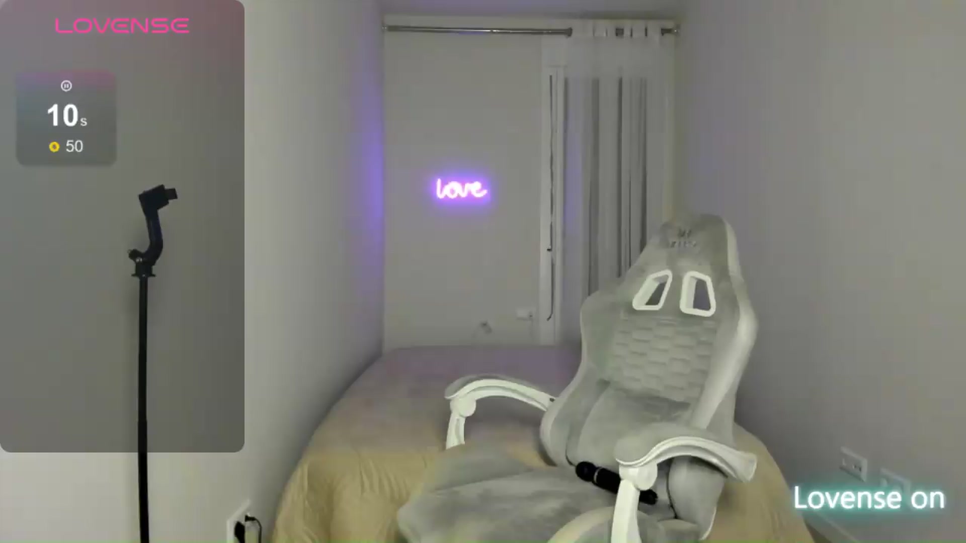 Gallery image thumbnail from JaneBaker's myfreecams stream on, 09/17/2026, 01:03 image 1 of 20