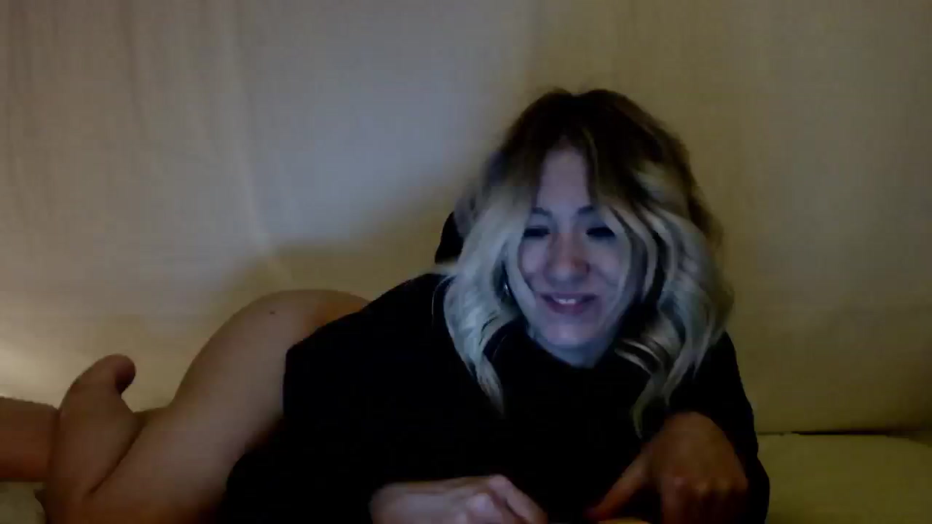 Gallery image thumbnail from JaneBlow's myfreecams stream on, 02/14/2025, 10:42 image 10 of 20