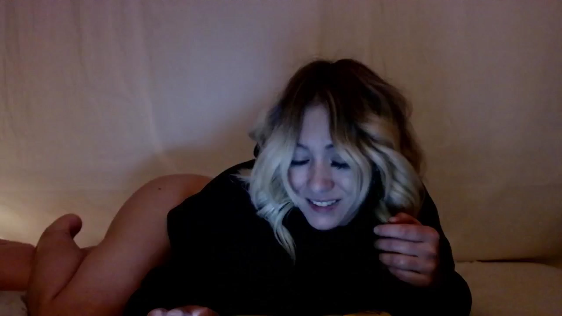 Gallery image thumbnail from JaneBlow's myfreecams stream on, 02/14/2025, 10:42 image 9 of 20
