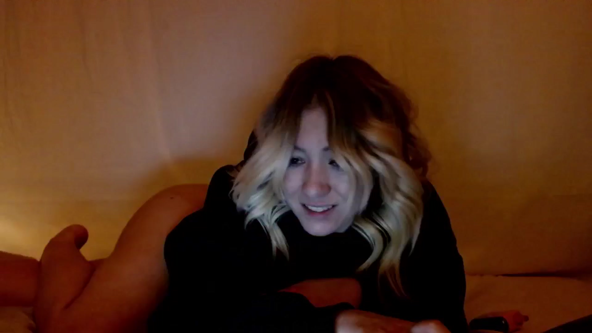 Gallery image thumbnail from JaneBlow's myfreecams stream on, 02/14/2025, 10:42 image 8 of 20