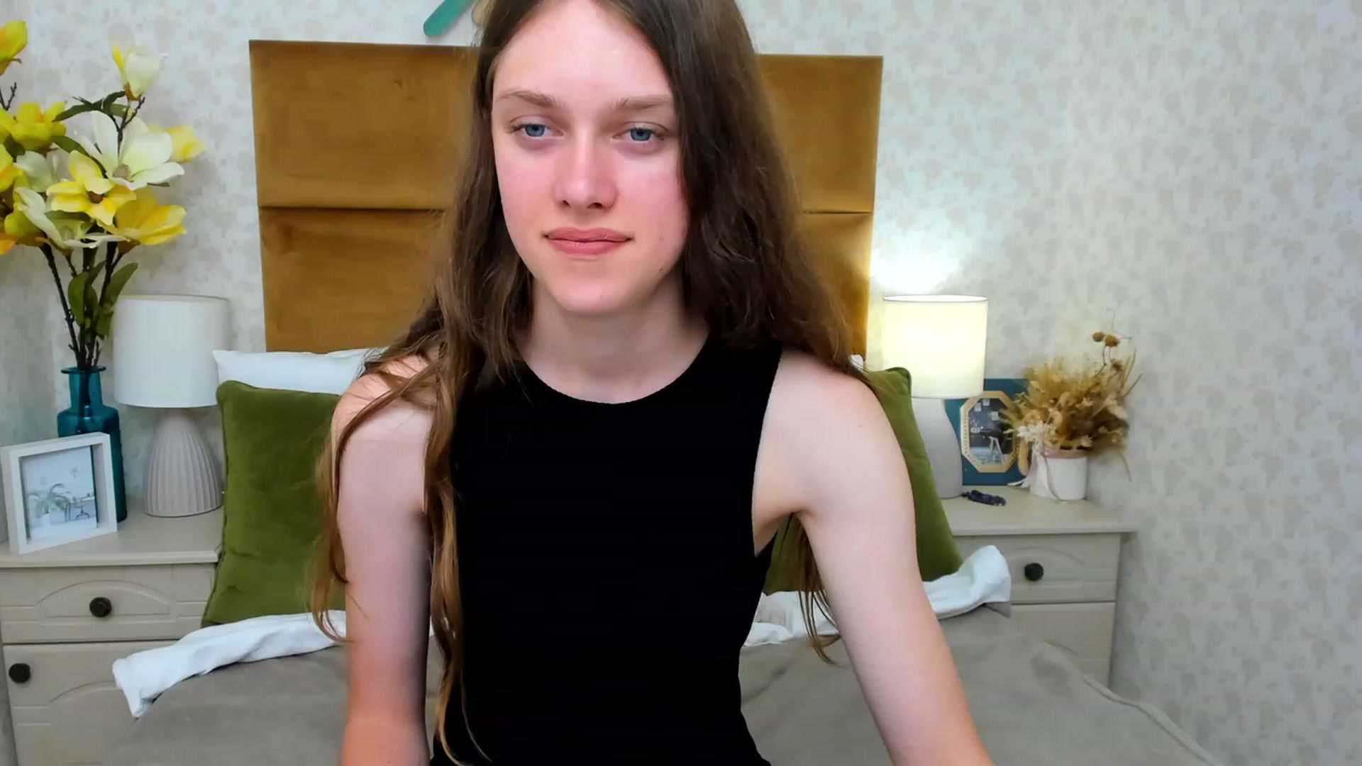 Gallery image thumbnail from JaneBrown's myfreecams stream on, 08/16/2023, 14:40 image 5 of 20