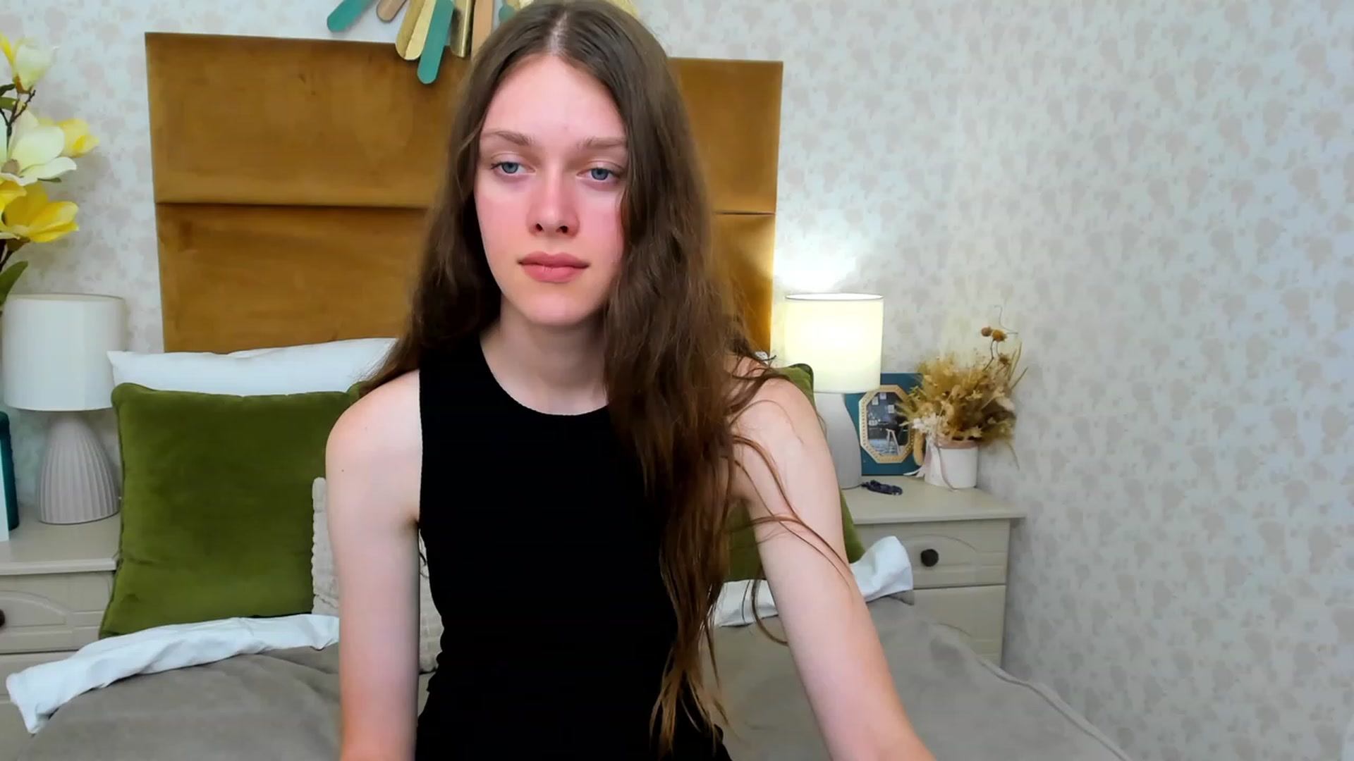 Gallery image thumbnail from JaneBrown's myfreecams stream on, 08/16/2023, 14:40 image 2 of 20