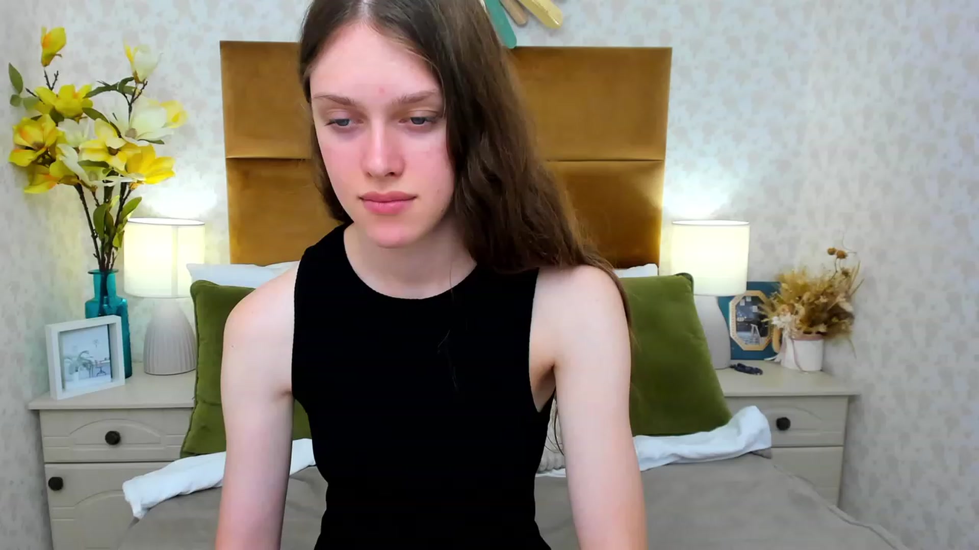 Gallery image thumbnail from JaneBrown's myfreecams stream on, 08/16/2023, 16:21 image 1 of 20