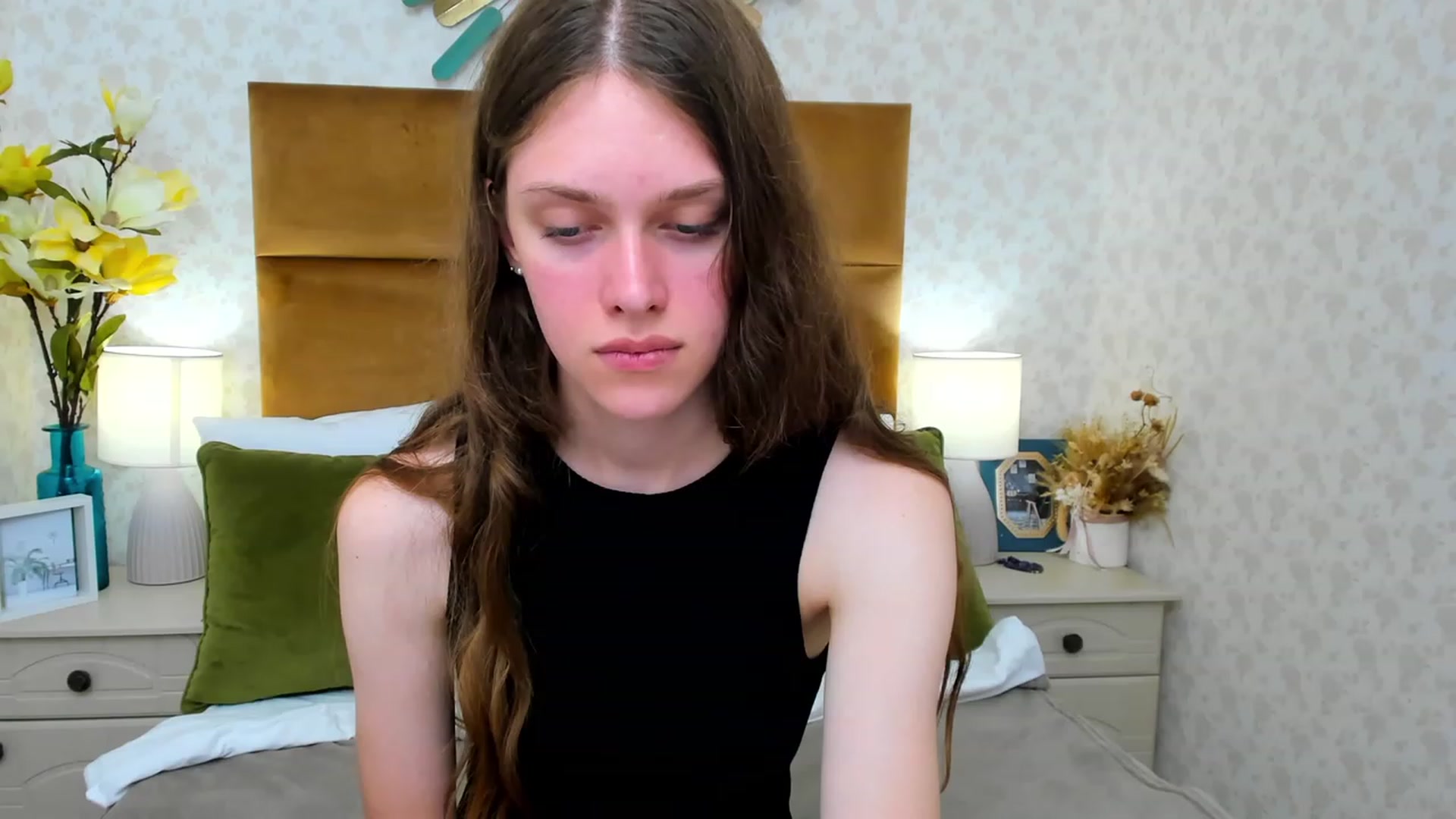 Gallery image thumbnail from JaneBrown's myfreecams stream on, 08/16/2023, 17:56 image 19 of 20