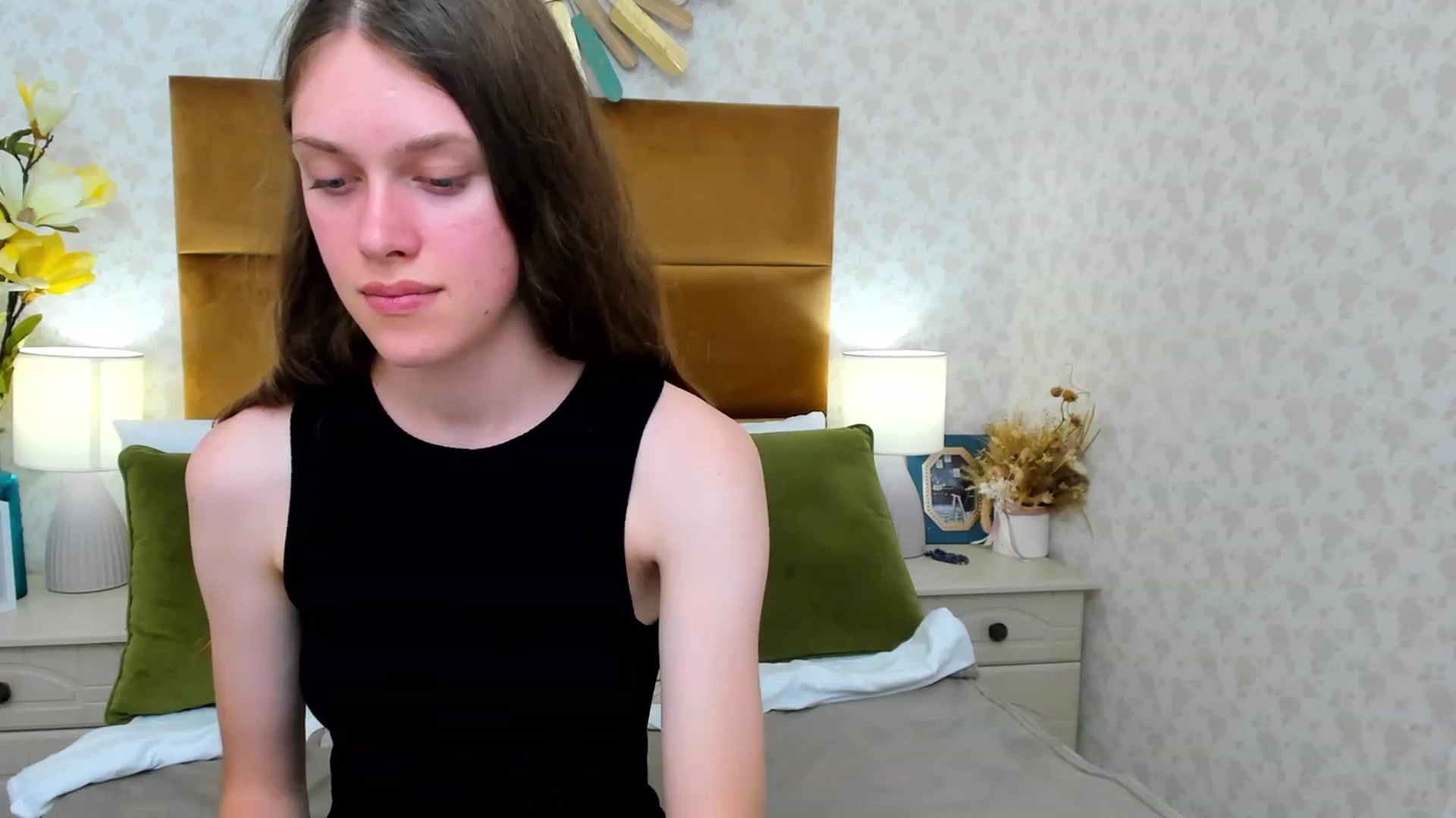 Gallery image thumbnail from JaneBrown's myfreecams stream on, 08/16/2023, 17:56 image 7 of 20