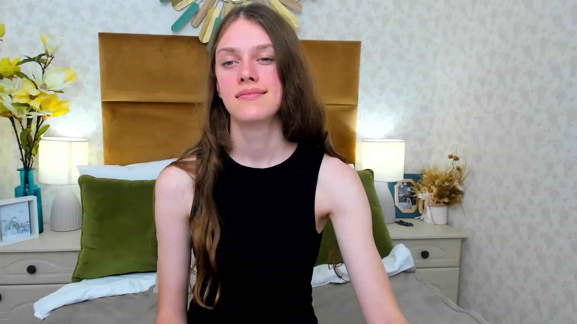 Gallery image thumbnail from JaneBrown's myfreecams stream on, 08/16/2023, 17:56 image 17 of 20