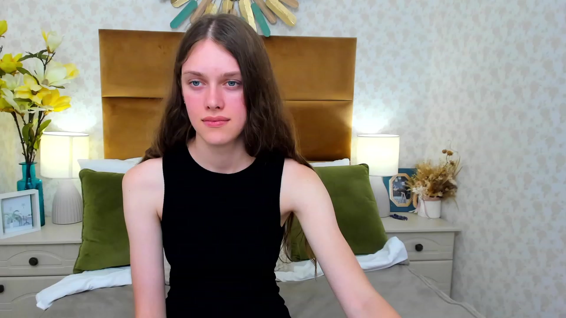 Gallery image thumbnail from JaneBrown's myfreecams stream on, 08/16/2023, 18:16 image 4 of 20