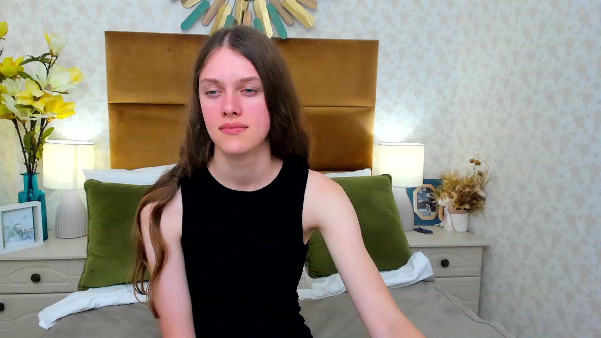Gallery image thumbnail from JaneBrown's myfreecams stream on, 08/16/2023, 18:16 image 11 of 20