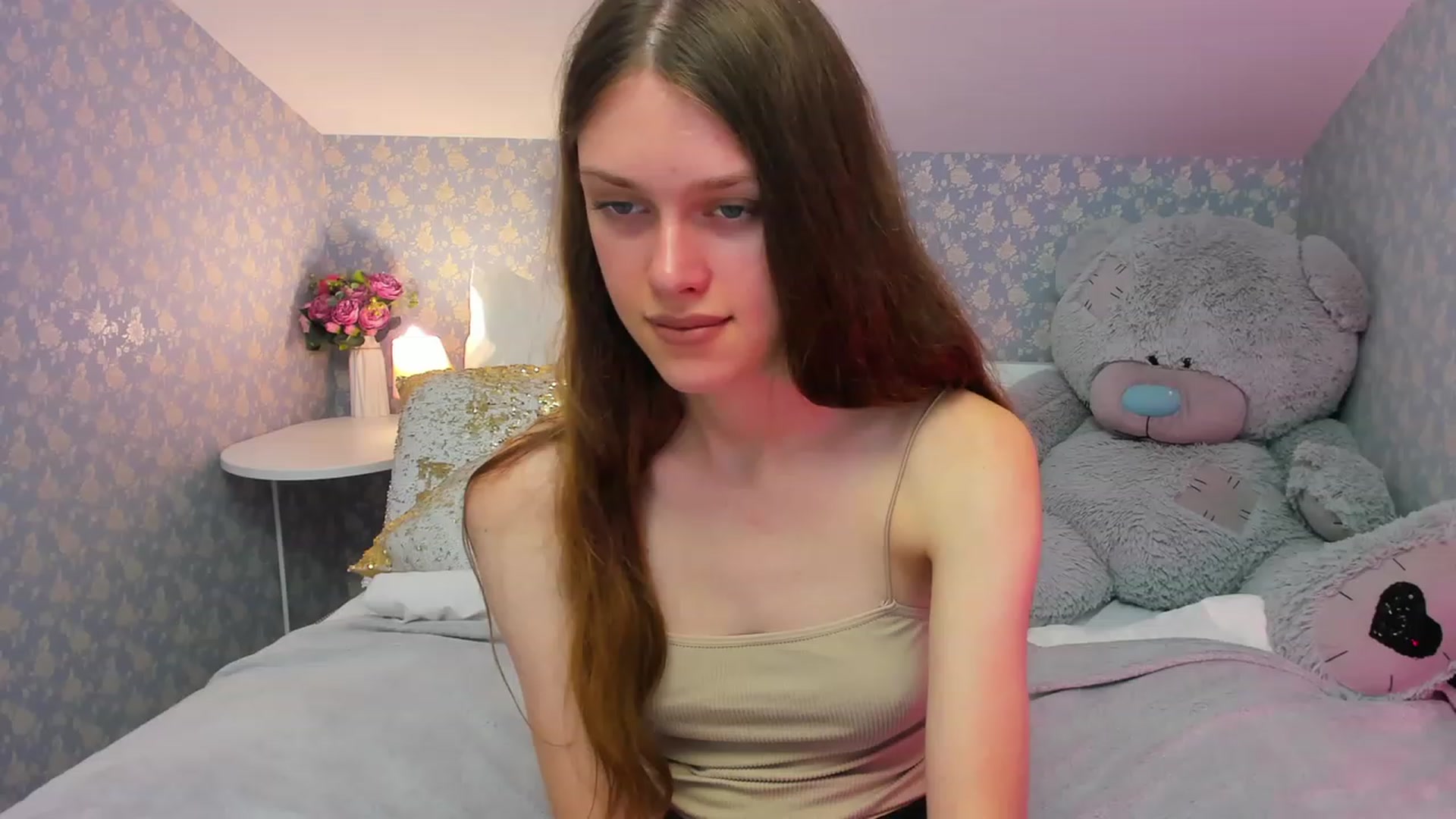 Gallery image thumbnail from JaneBrown's myfreecams stream on, 08/18/2023, 14:54 image 2 of 20