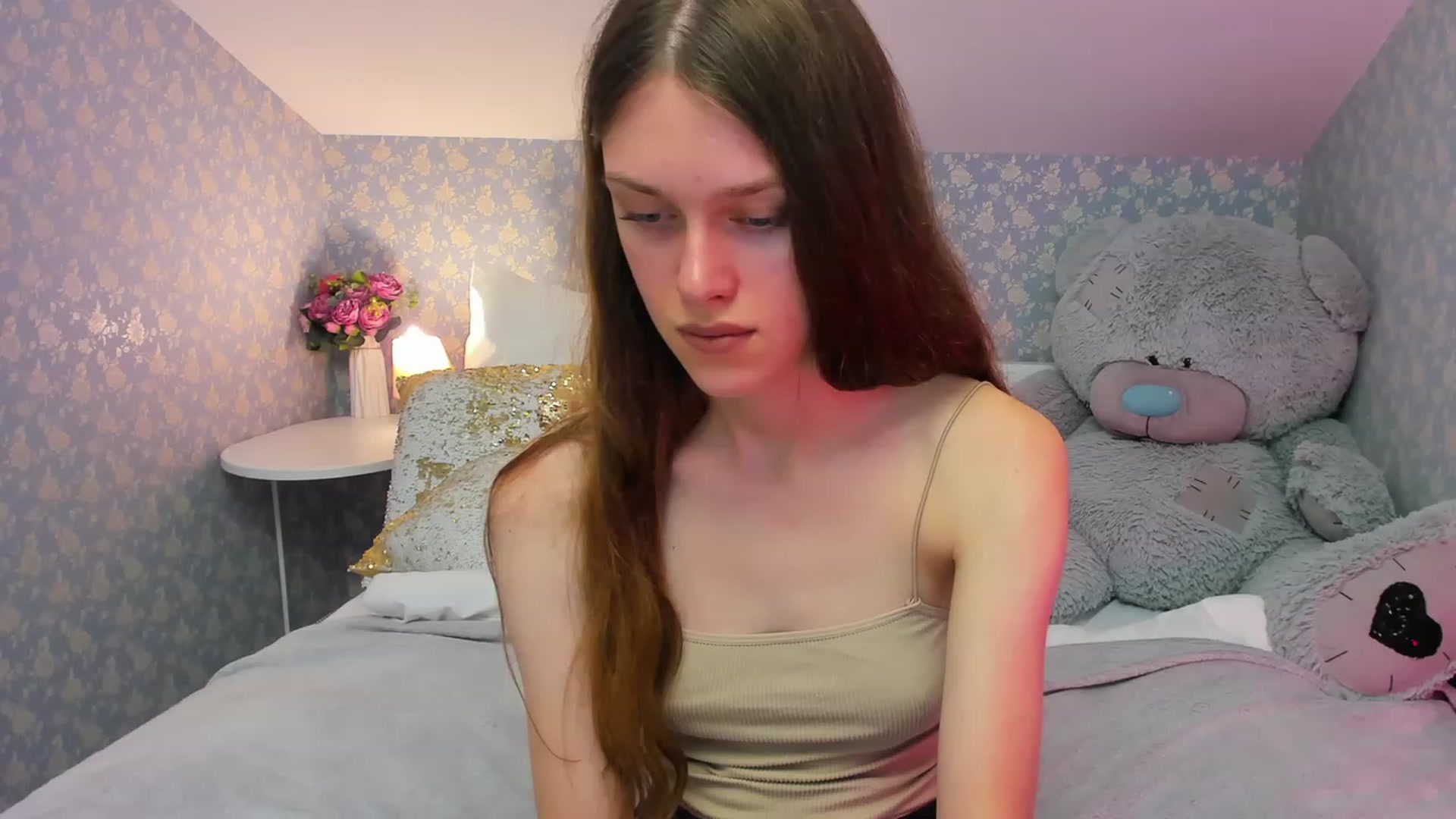 Gallery image thumbnail from JaneBrown's myfreecams stream on, 08/18/2023, 14:54 image 1 of 20