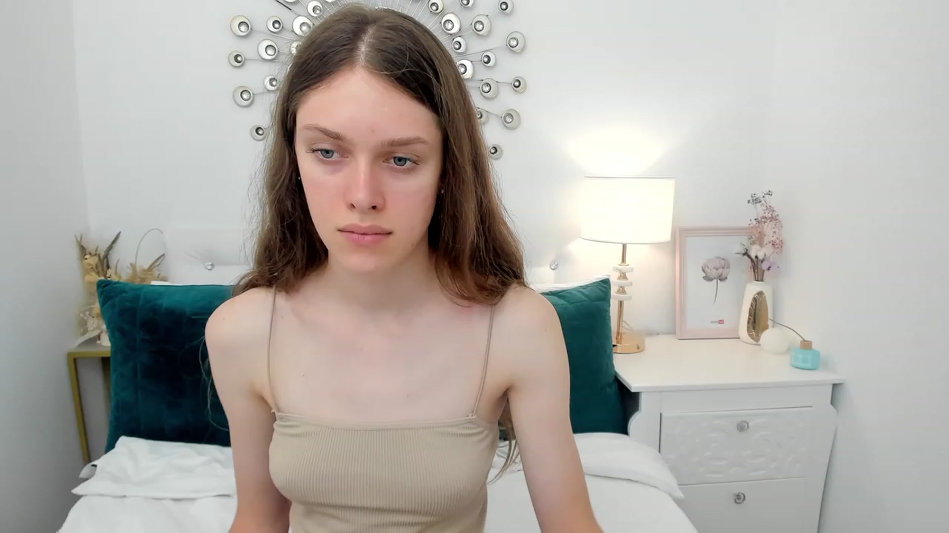 Gallery image thumbnail from JaneBrown's myfreecams stream on, 08/19/2023, 13:36 image 14 of 20