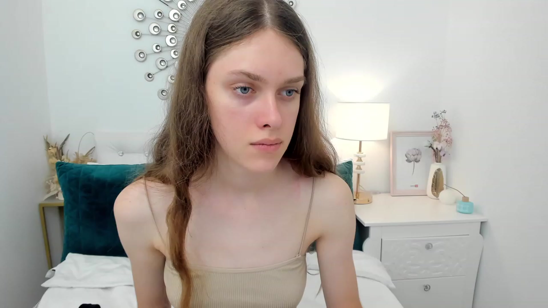 Gallery image thumbnail from JaneBrown's myfreecams stream on, 08/19/2023, 13:36 image 16 of 20