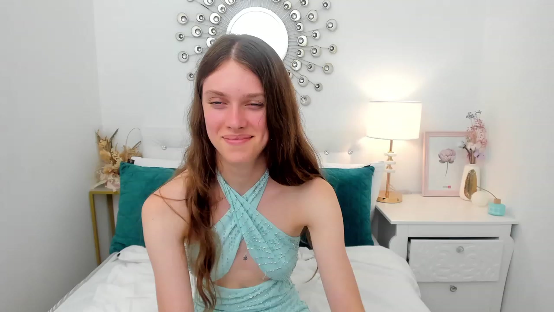 Gallery image thumbnail from JaneBrown's myfreecams stream on, 08/19/2023, 19:01 image 14 of 20
