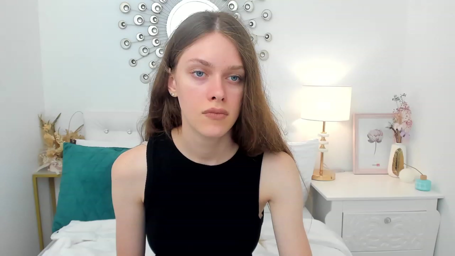 Gallery image thumbnail from JaneBrown's myfreecams stream on, 08/20/2023, 12:59 image 15 of 20