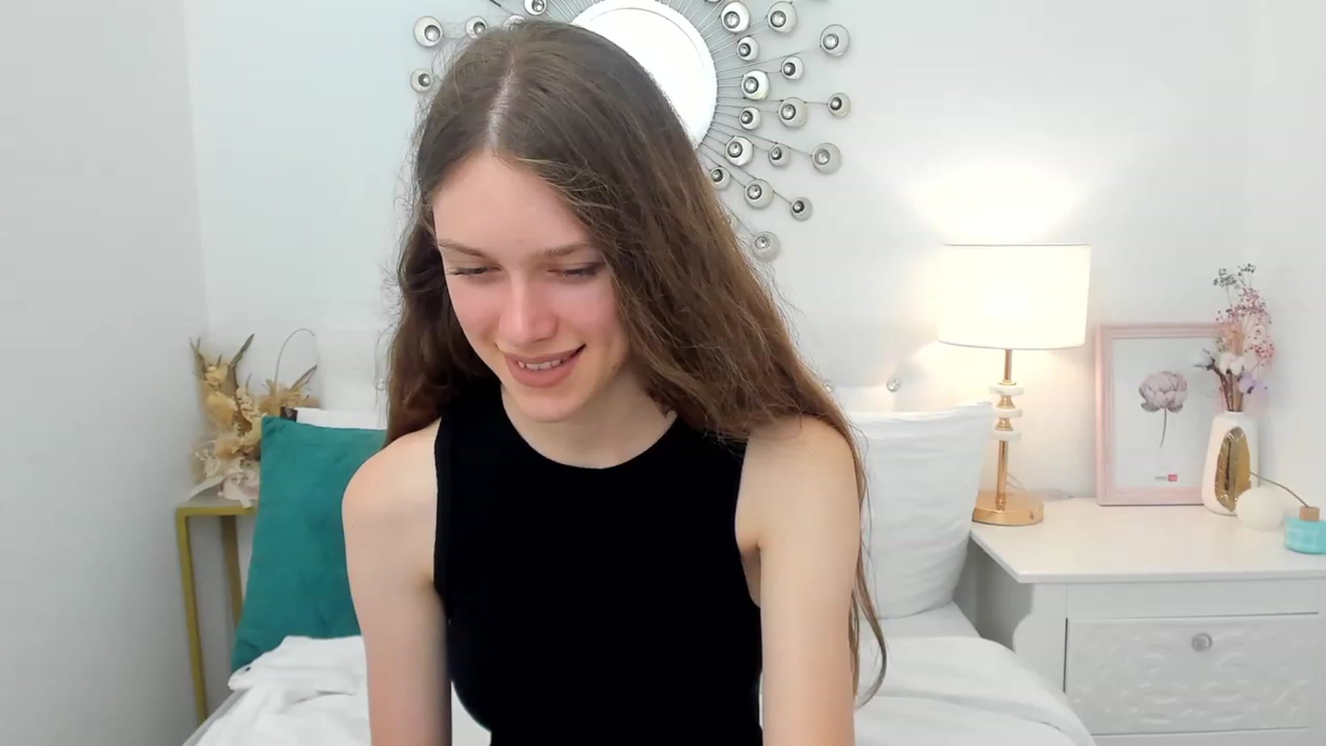 Gallery image thumbnail from JaneBrown's myfreecams stream on, 08/20/2023, 12:59 image 4 of 20