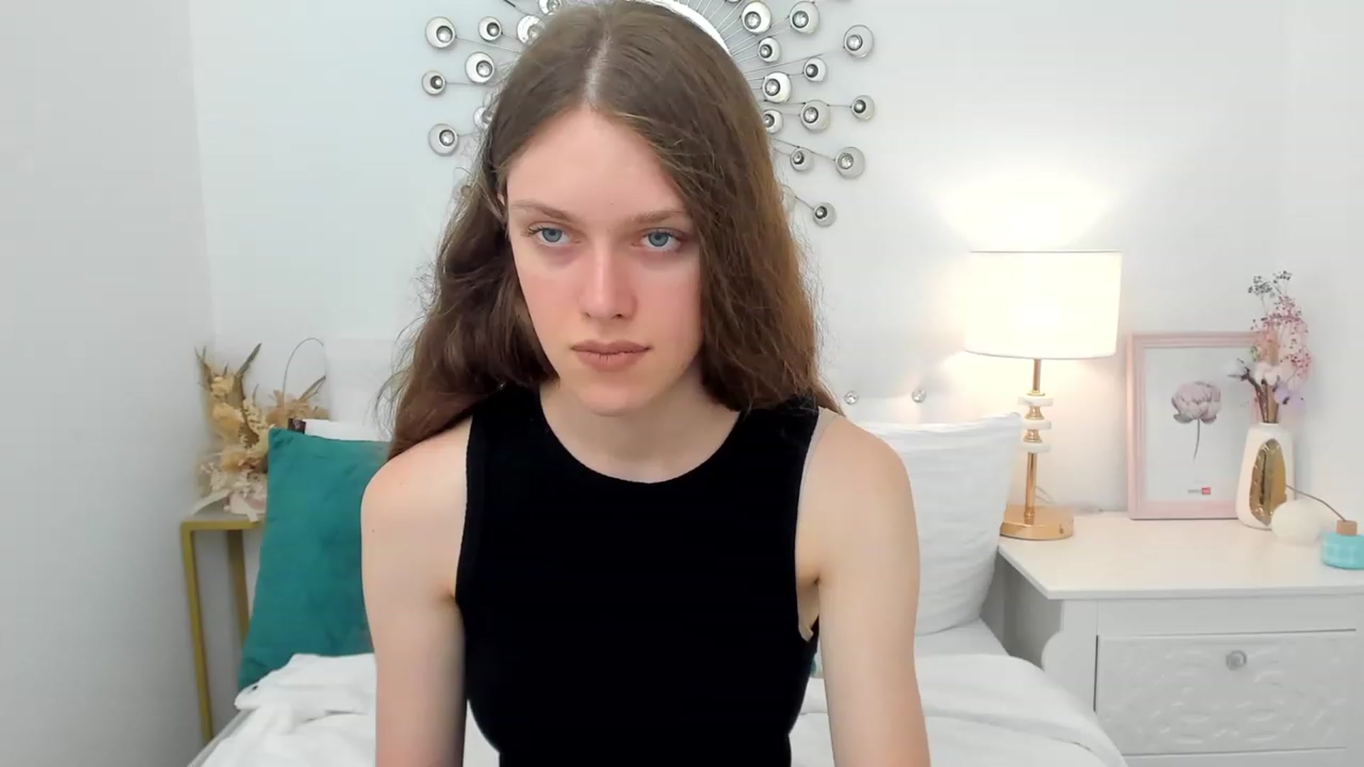 Gallery image thumbnail from JaneBrown's myfreecams stream on, 08/20/2023, 12:59 image 10 of 20