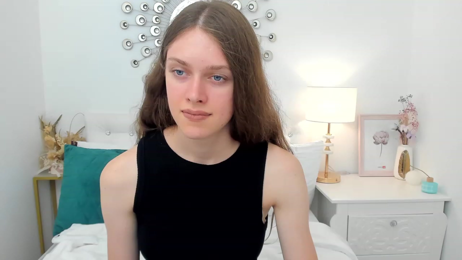 Gallery image thumbnail from JaneBrown's myfreecams stream on, 08/20/2023, 12:59 image 19 of 20