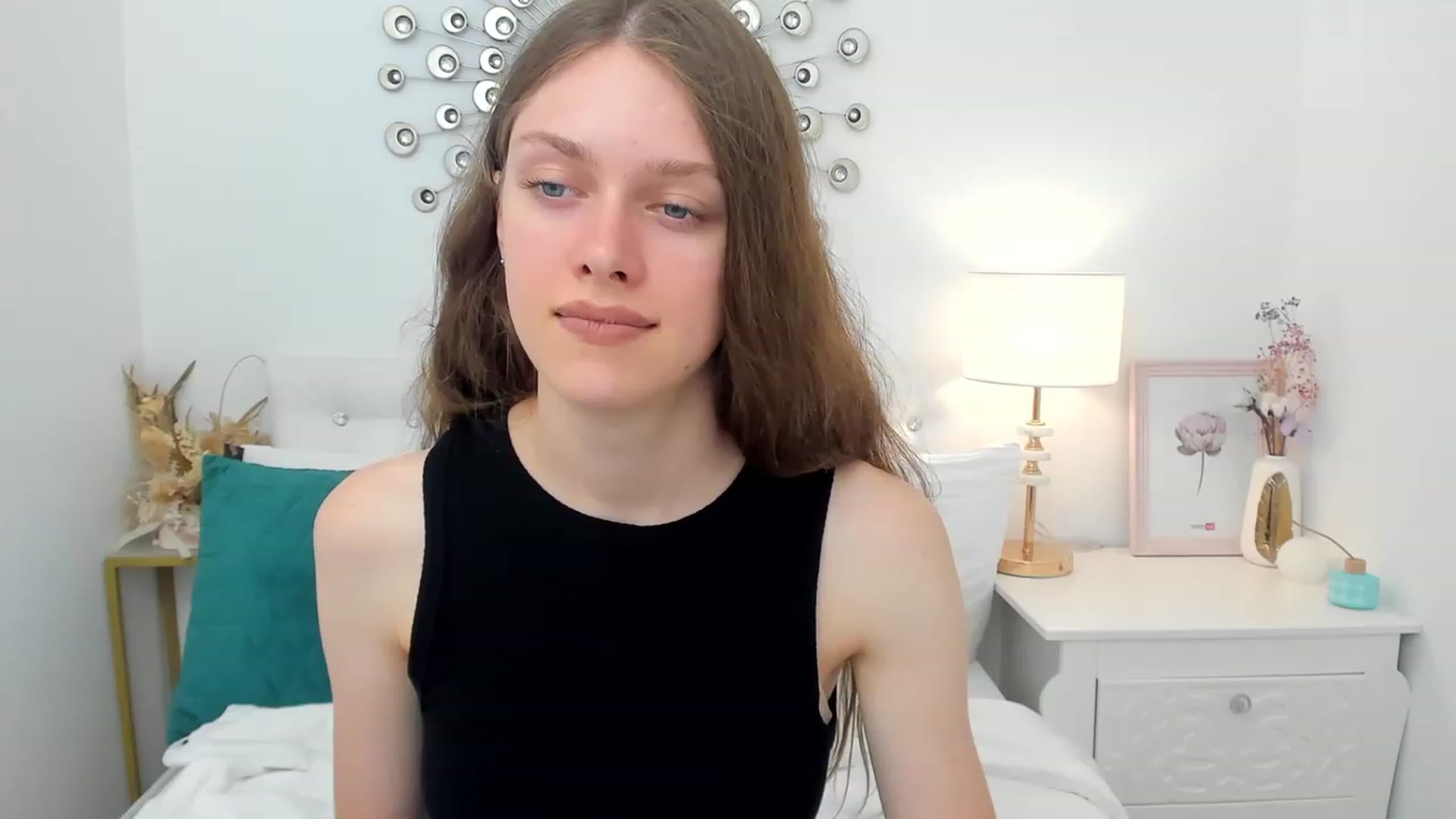 Gallery image thumbnail from JaneBrown's myfreecams stream on, 08/20/2023, 12:59 image 20 of 20