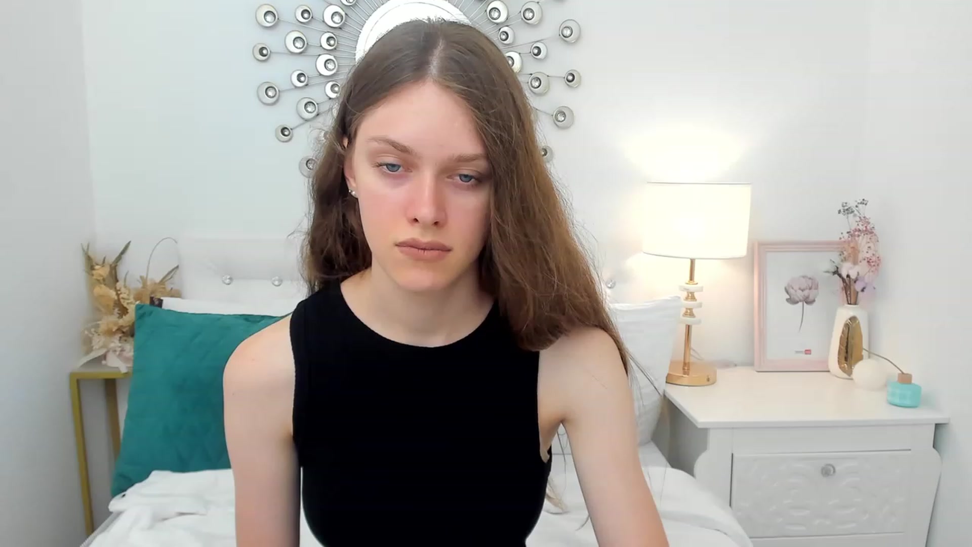 Gallery image thumbnail from JaneBrown's myfreecams stream on, 08/20/2023, 12:59 image 17 of 20