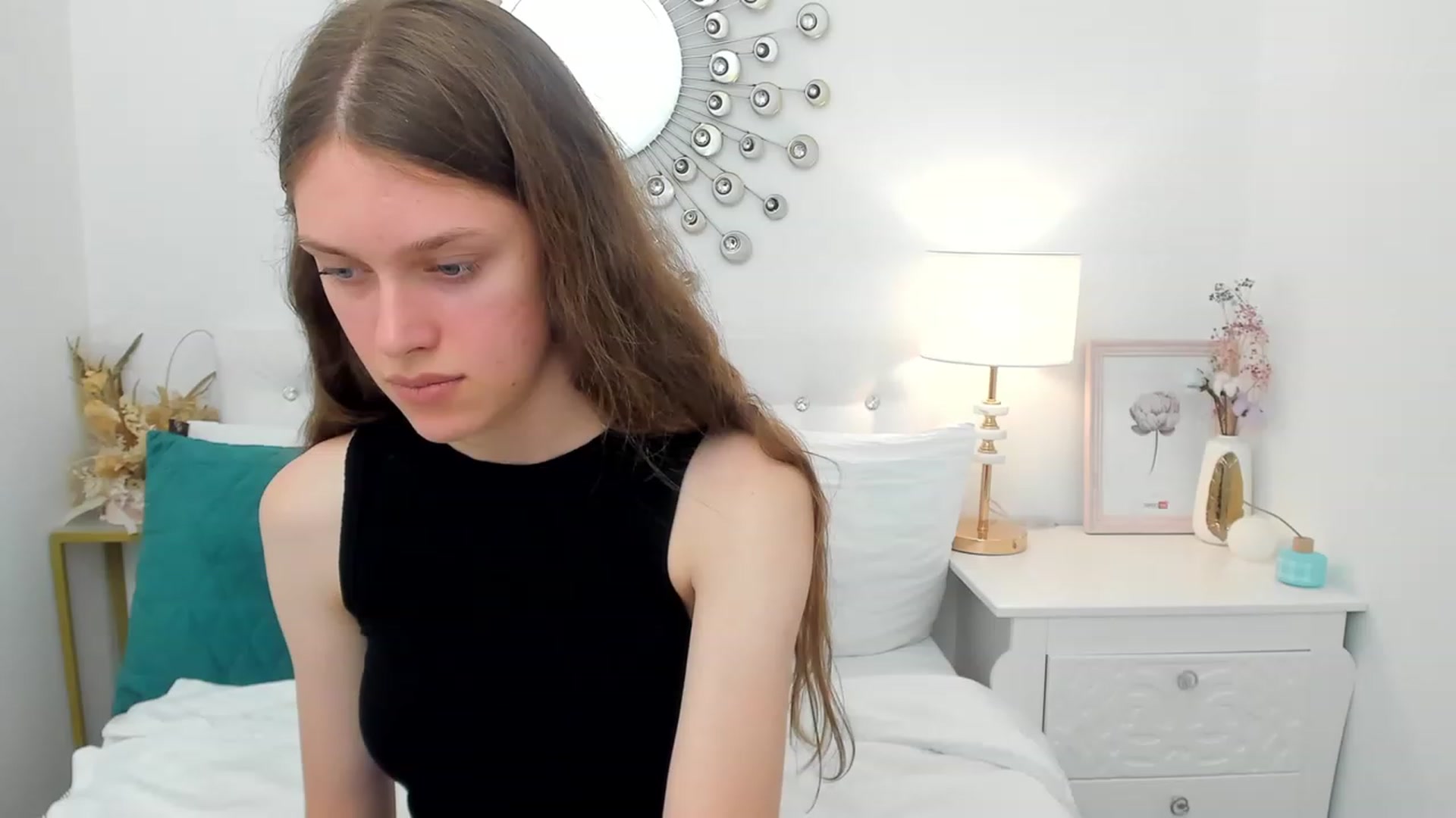 Gallery image thumbnail from JaneBrown's myfreecams stream on, 08/20/2023, 16:00 image 7 of 20