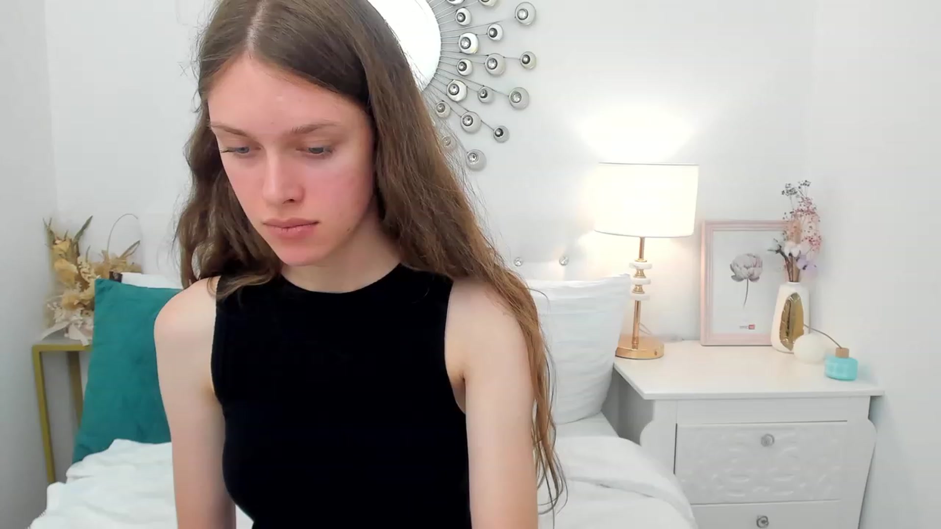 Gallery image thumbnail from JaneBrown's myfreecams stream on, 08/20/2023, 16:00 image 3 of 20