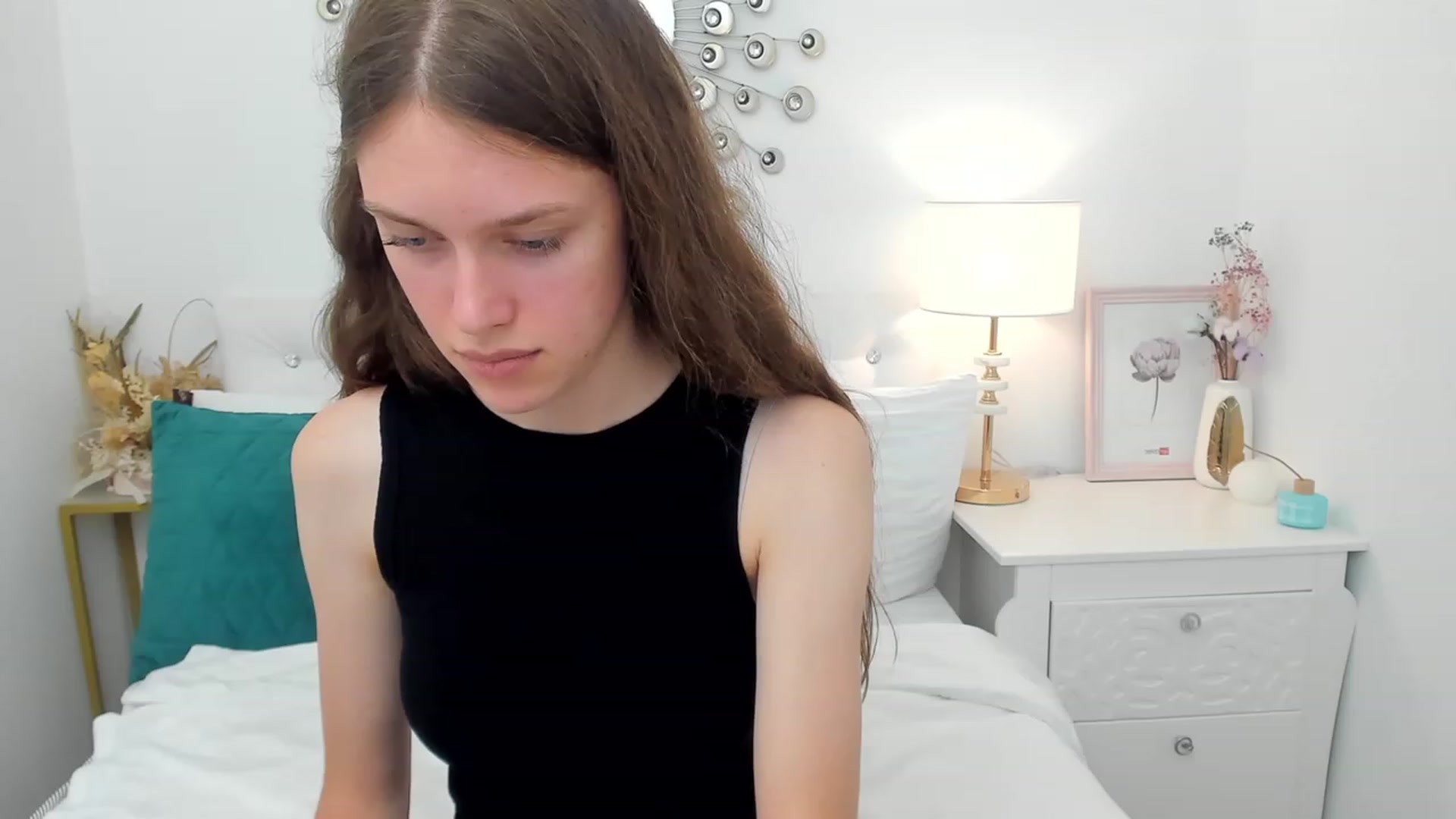 Gallery image thumbnail from JaneBrown's myfreecams stream on, 08/20/2023, 16:00 image 11 of 20