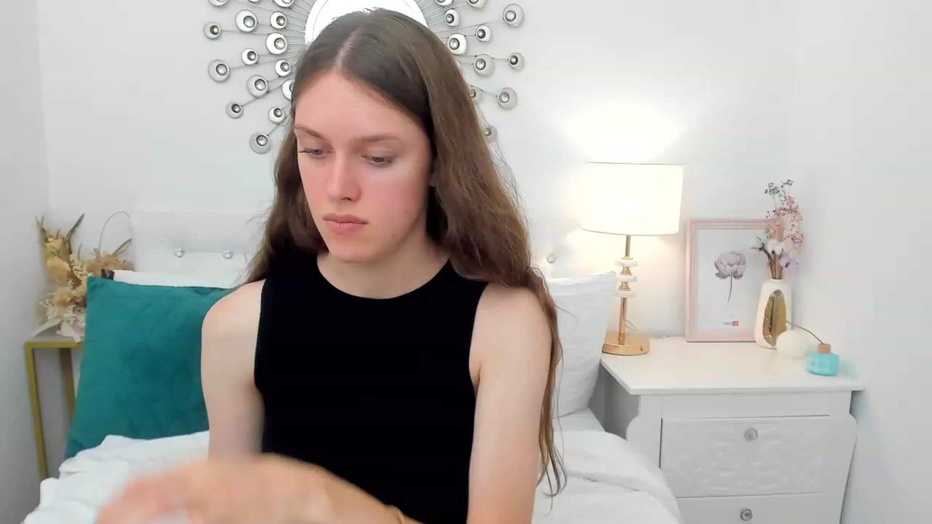 Gallery image thumbnail from JaneBrown's myfreecams stream on, 08/20/2023, 16:00 image 8 of 20