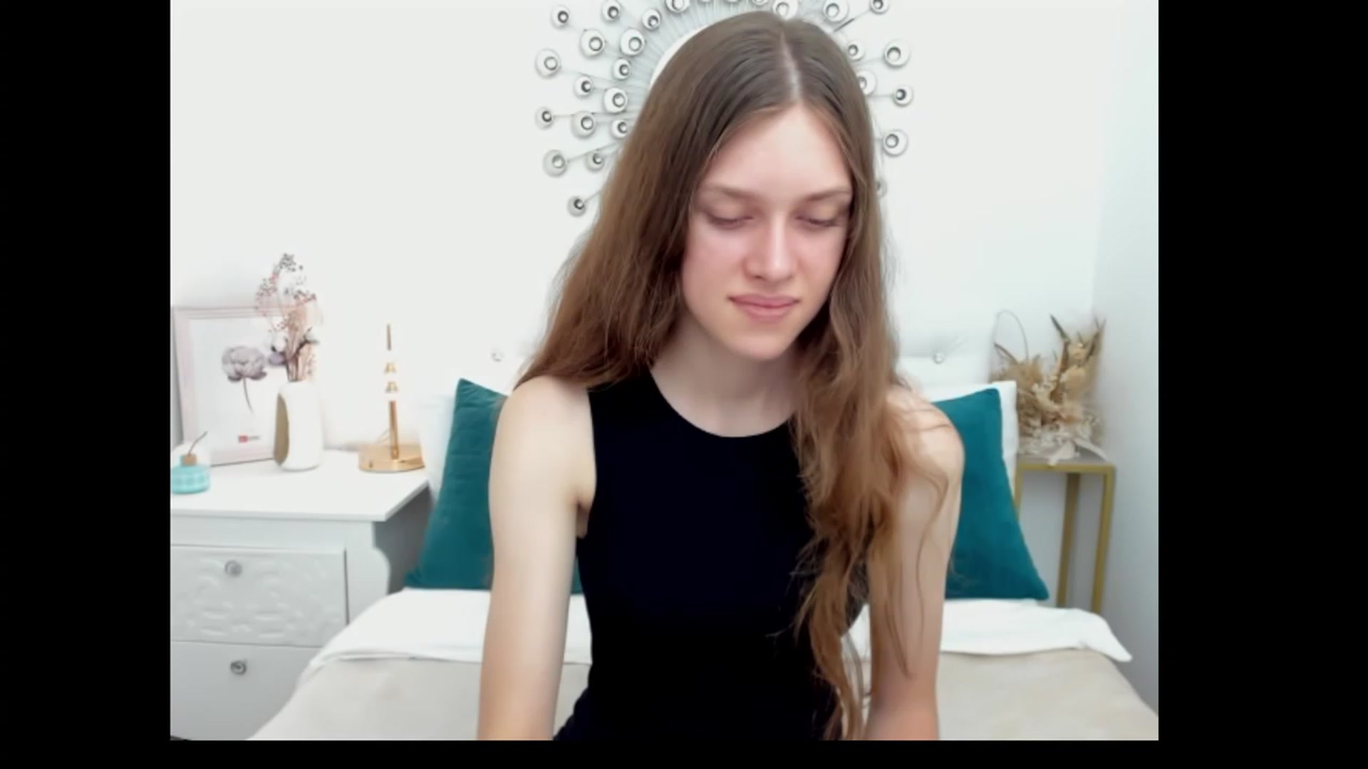 Gallery image thumbnail from JaneBrown's myfreecams stream on, 08/22/2023, 05:04 image 12 of 20