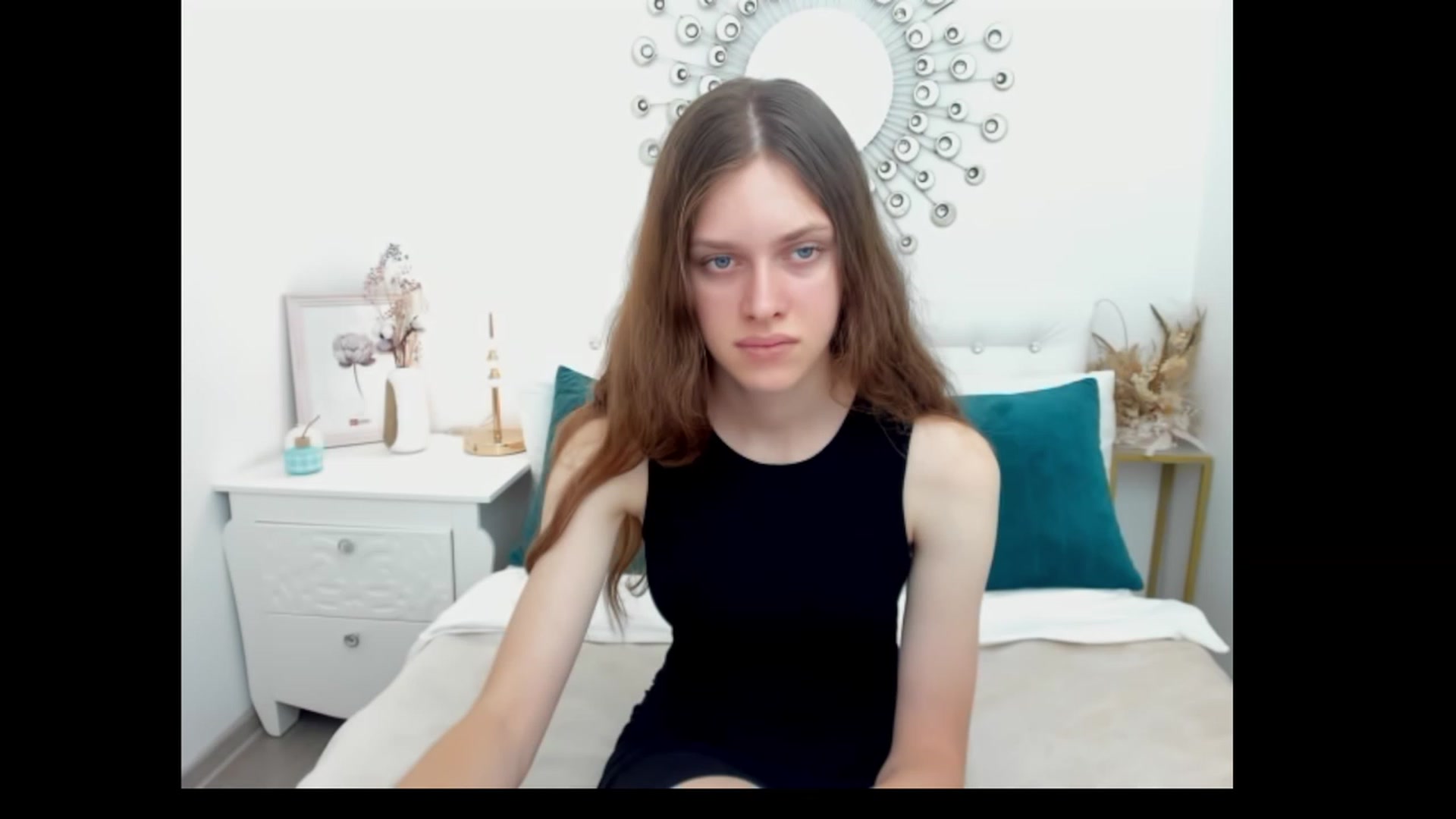 Gallery image thumbnail from JaneBrown's myfreecams stream on, 08/22/2023, 05:41 image 13 of 20