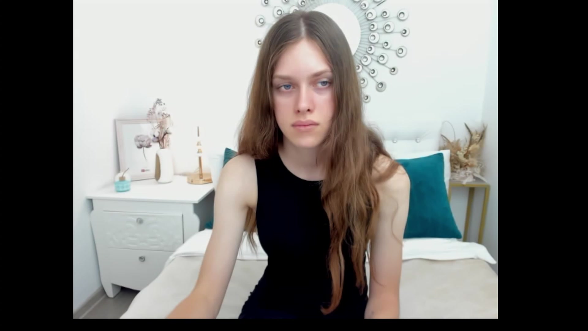 Gallery image thumbnail from JaneBrown's myfreecams stream on, 08/22/2023, 05:41 image 14 of 20