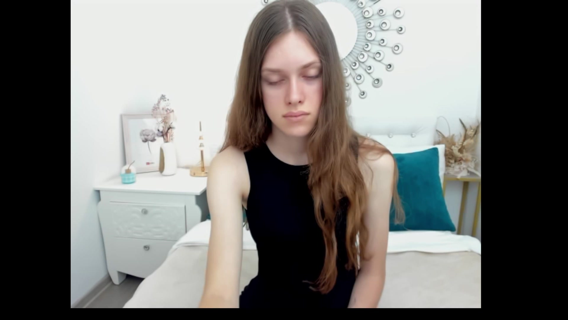 Gallery image thumbnail from JaneBrown's myfreecams stream on, 08/22/2023, 05:41 image 4 of 20