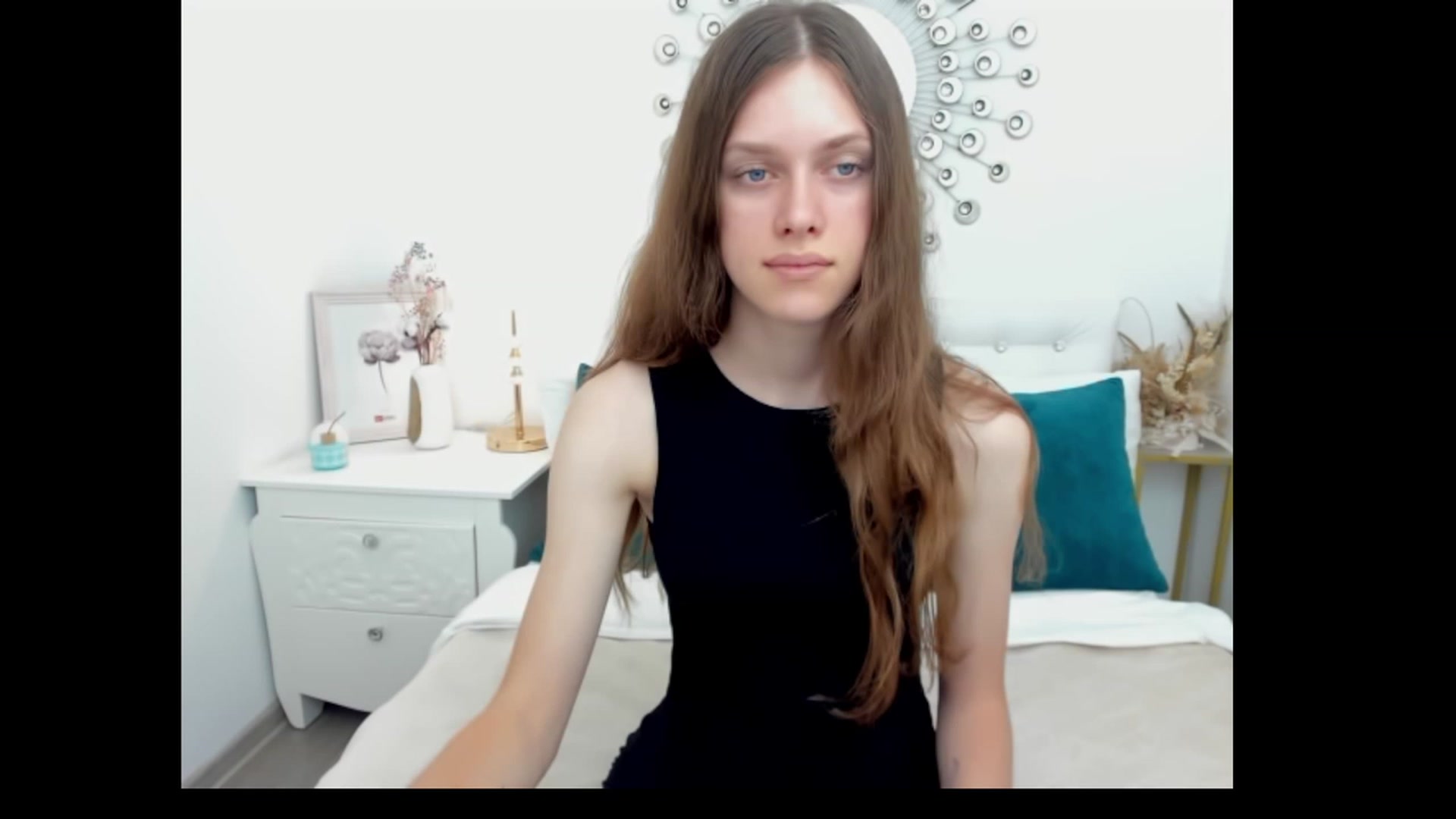 Gallery image thumbnail from JaneBrown's myfreecams stream on, 08/22/2023, 05:41 image 6 of 20