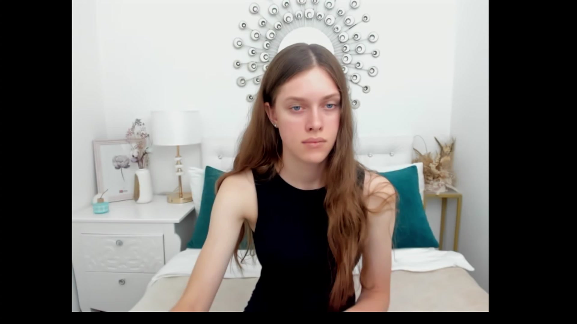 Gallery image thumbnail from JaneBrown's myfreecams stream on, 08/22/2023, 07:18 image 11 of 20