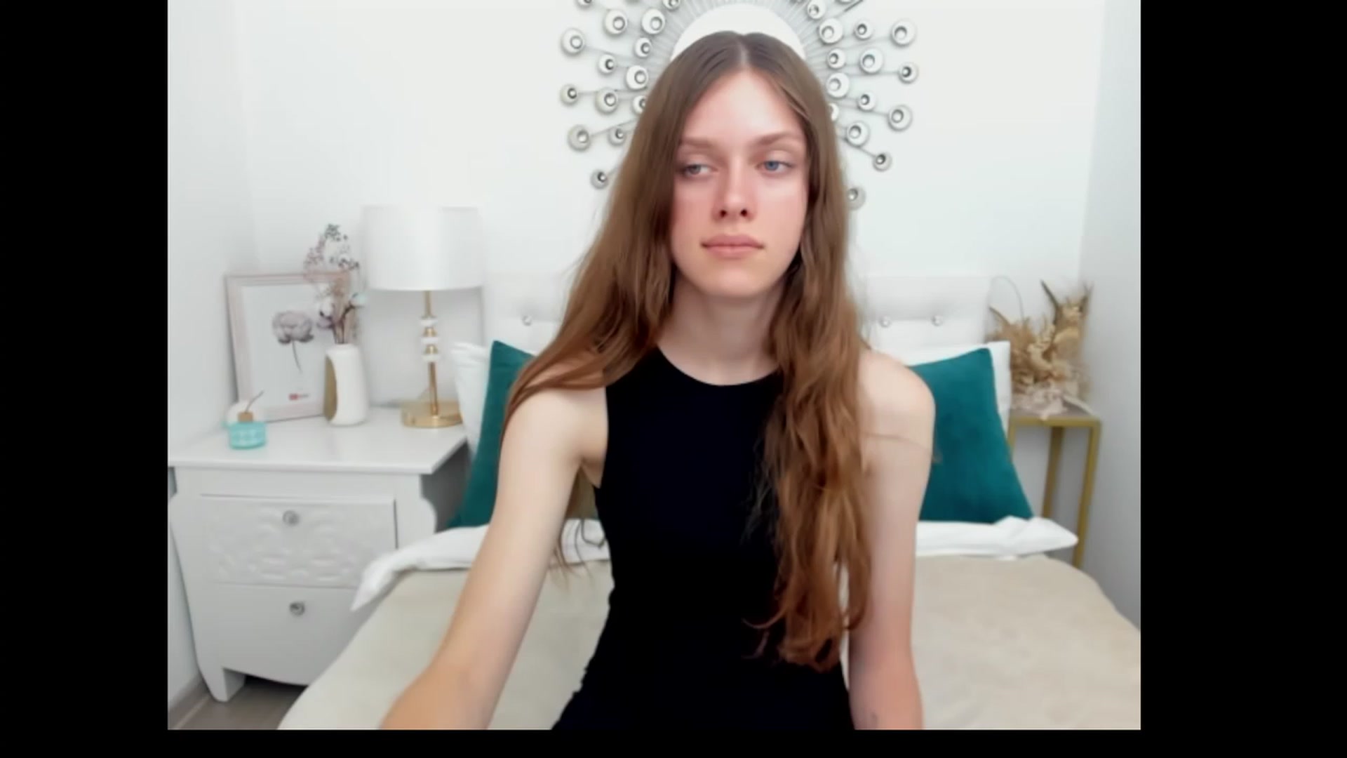 Gallery image thumbnail from JaneBrown's myfreecams stream on, 08/22/2023, 07:55 image 5 of 20