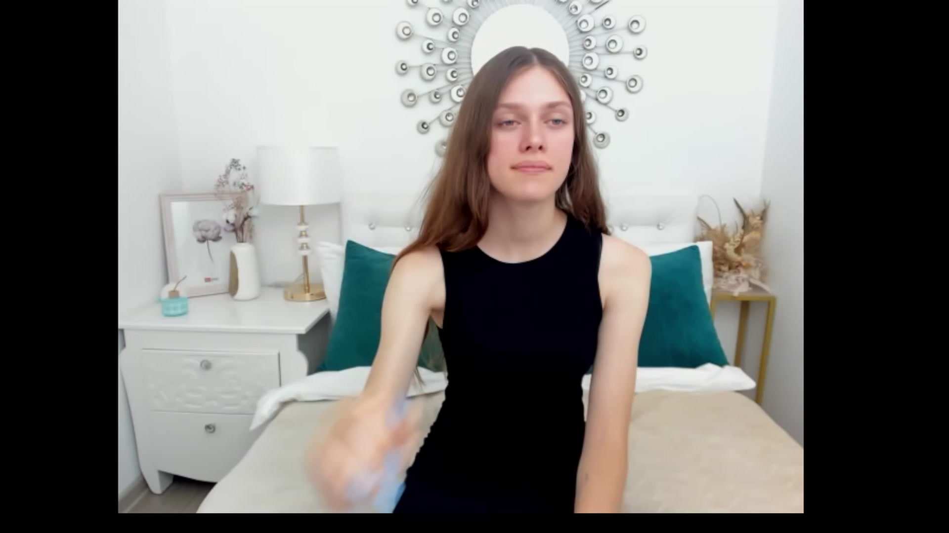Gallery image thumbnail from JaneBrown's myfreecams stream on, 08/22/2023, 07:55 image 19 of 20