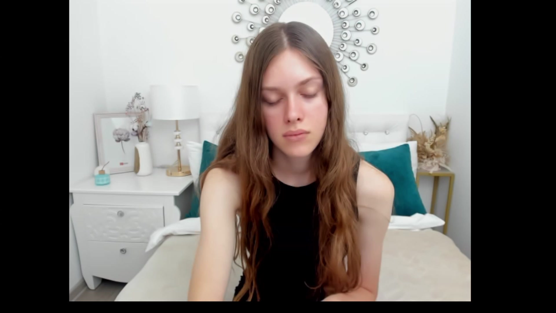 Gallery image thumbnail from JaneBrown's myfreecams stream on, 08/22/2023, 07:55 image 7 of 20