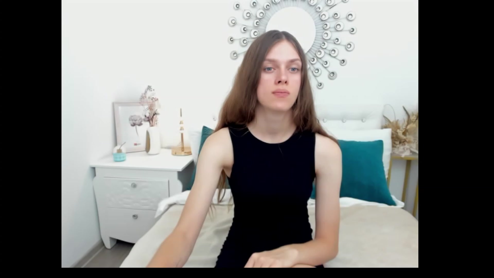 Gallery image thumbnail from JaneBrown's myfreecams stream on, 08/22/2023, 09:48 image 7 of 20