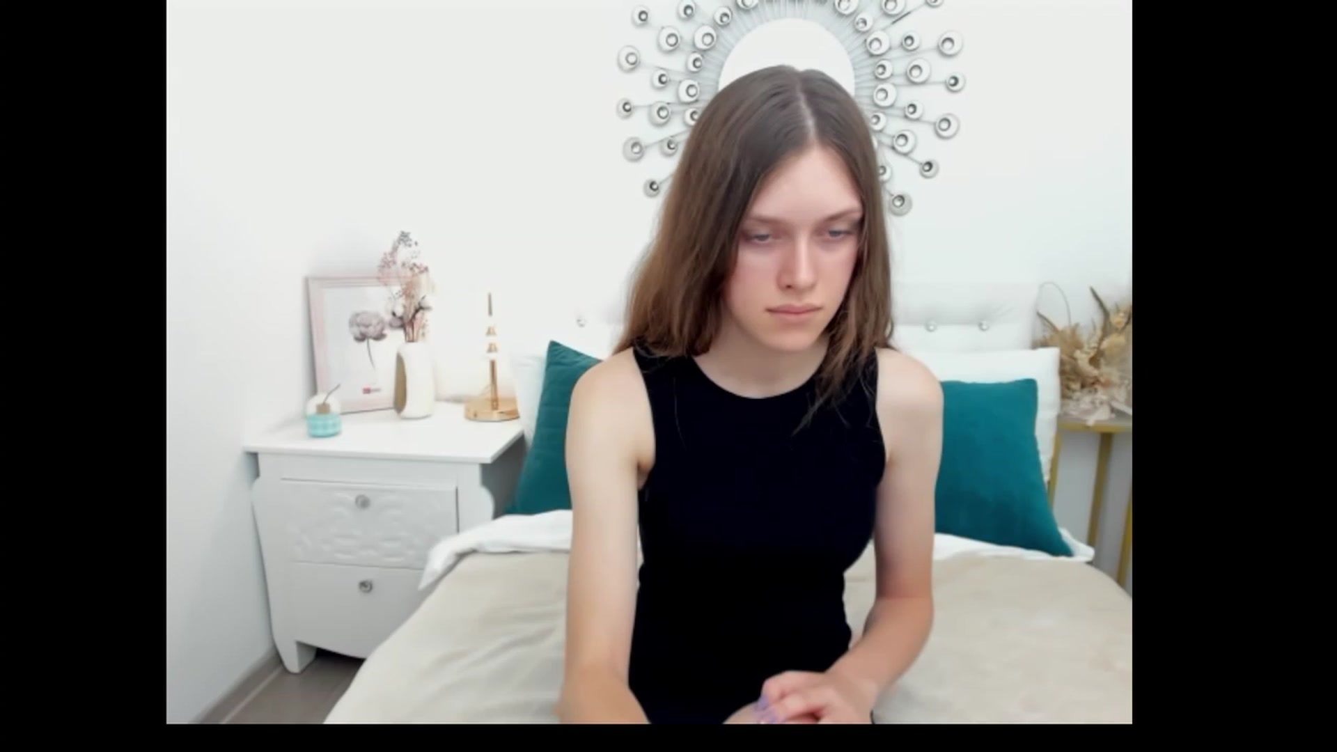 Gallery image thumbnail from JaneBrown's myfreecams stream on, 08/22/2023, 09:48 image 4 of 20