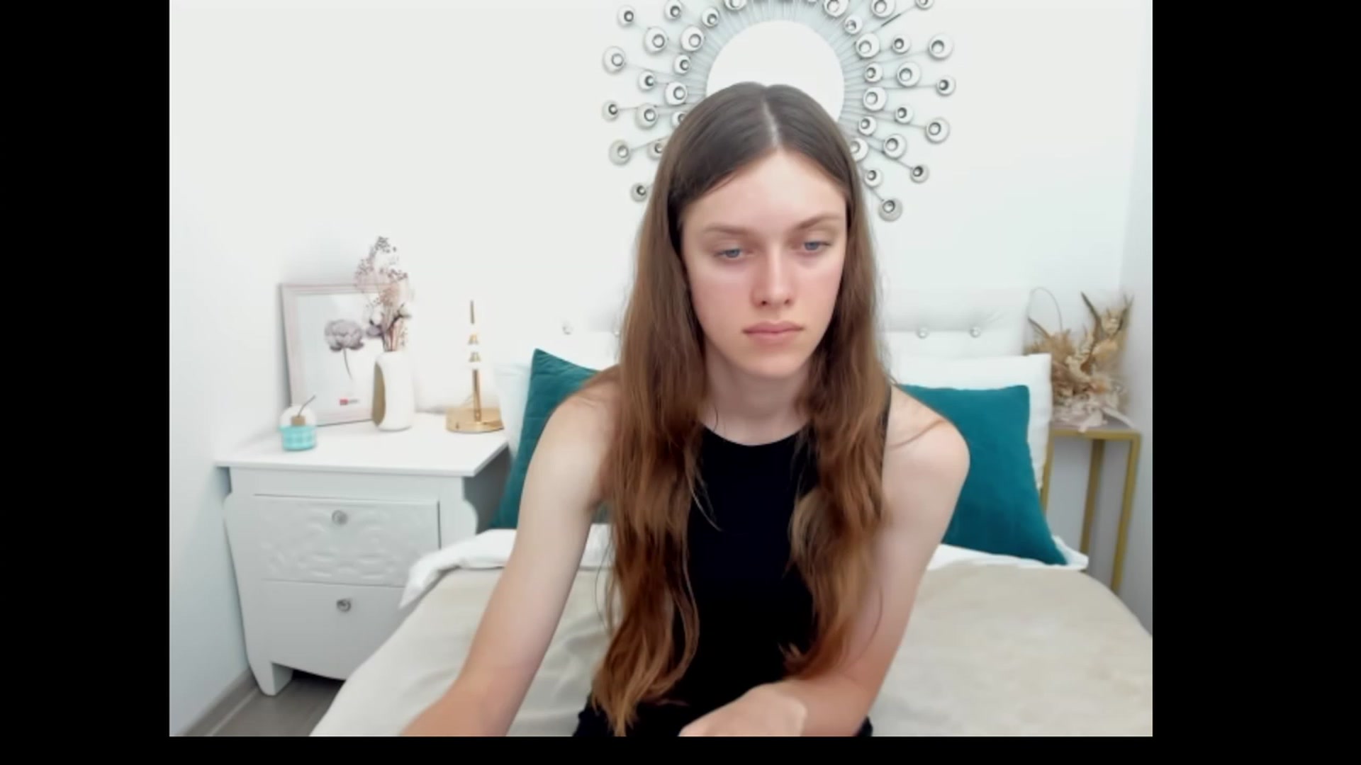 Gallery image thumbnail from JaneBrown's myfreecams stream on, 08/22/2023, 09:48 image 16 of 20