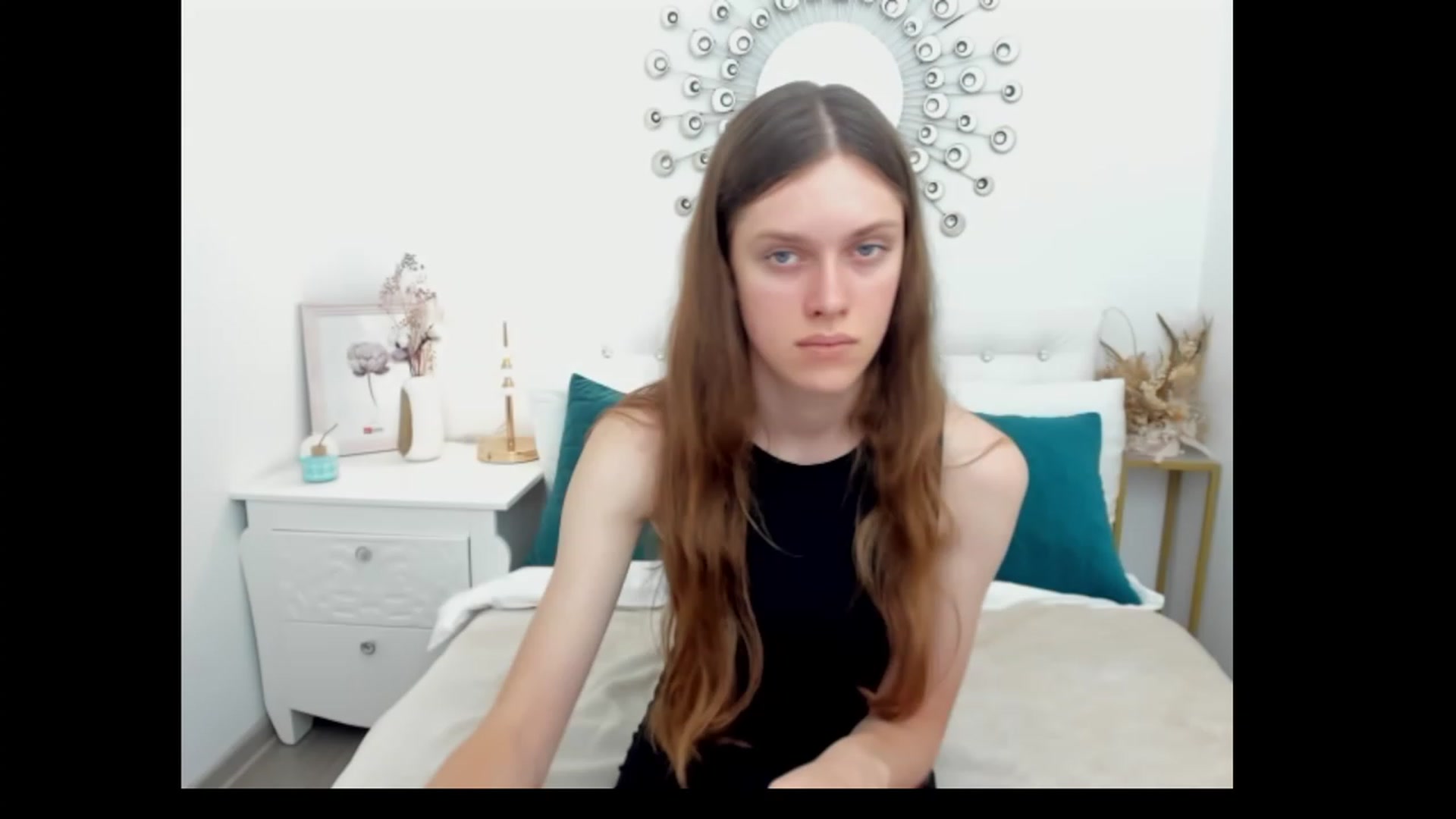 Gallery image thumbnail from JaneBrown's myfreecams stream on, 08/22/2023, 09:48 image 17 of 20